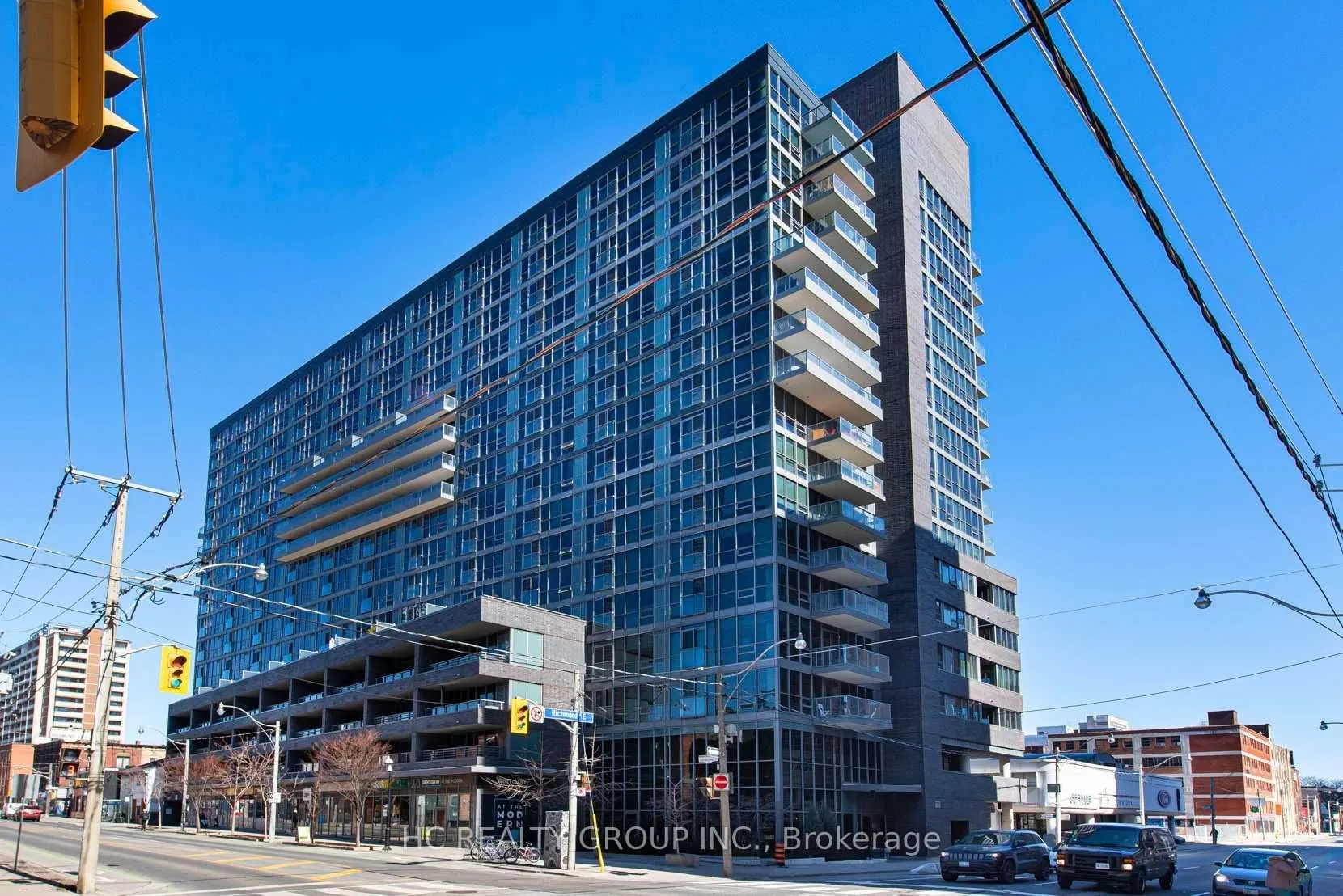 320 Richmond Street E, #322