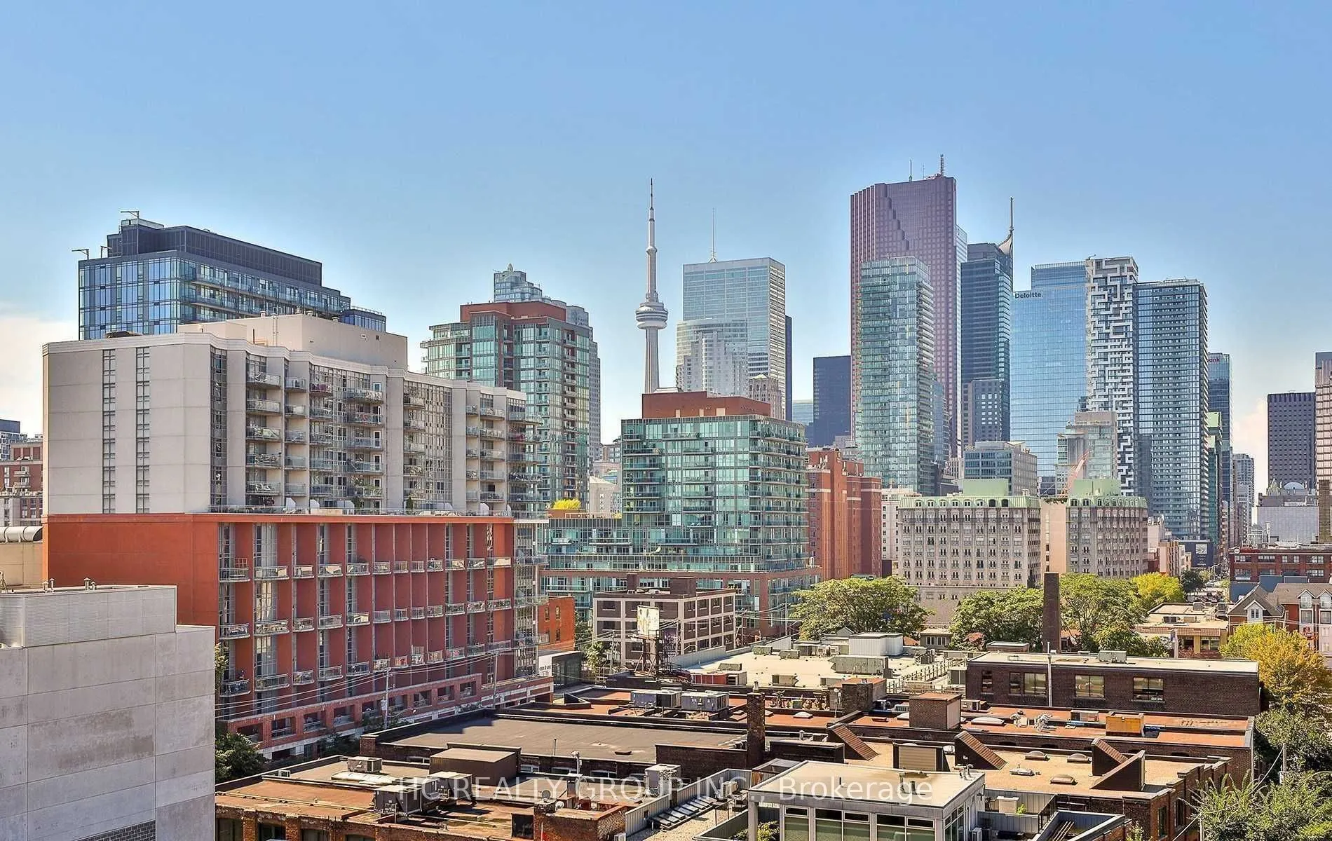 320 Richmond Street E, #322