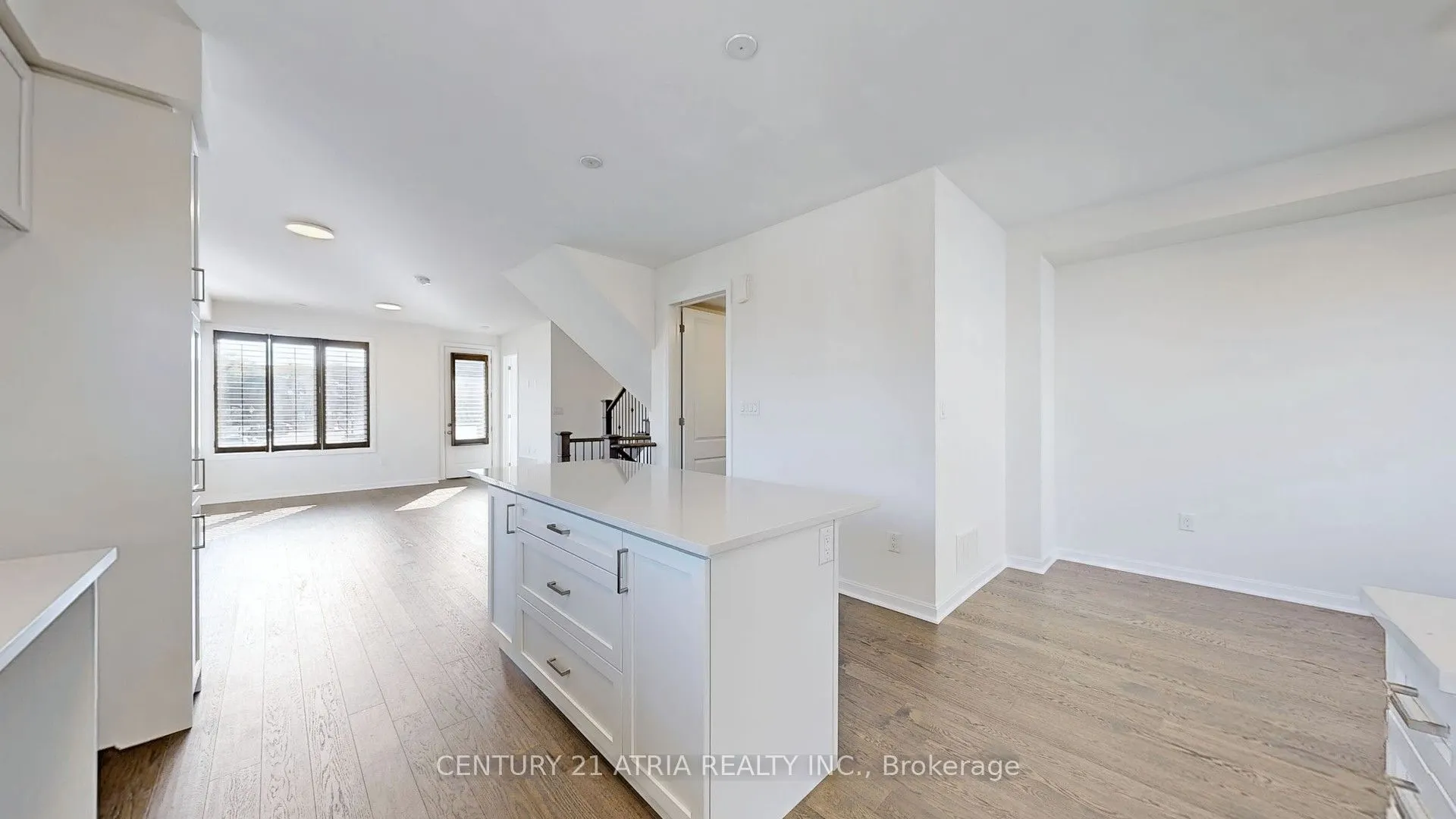 205 The Donway East