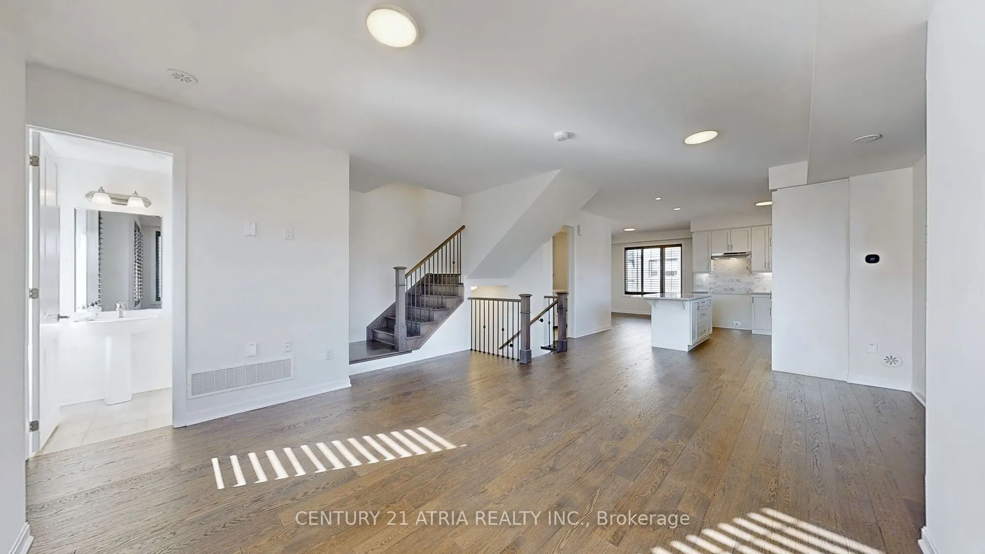 205 The Donway East