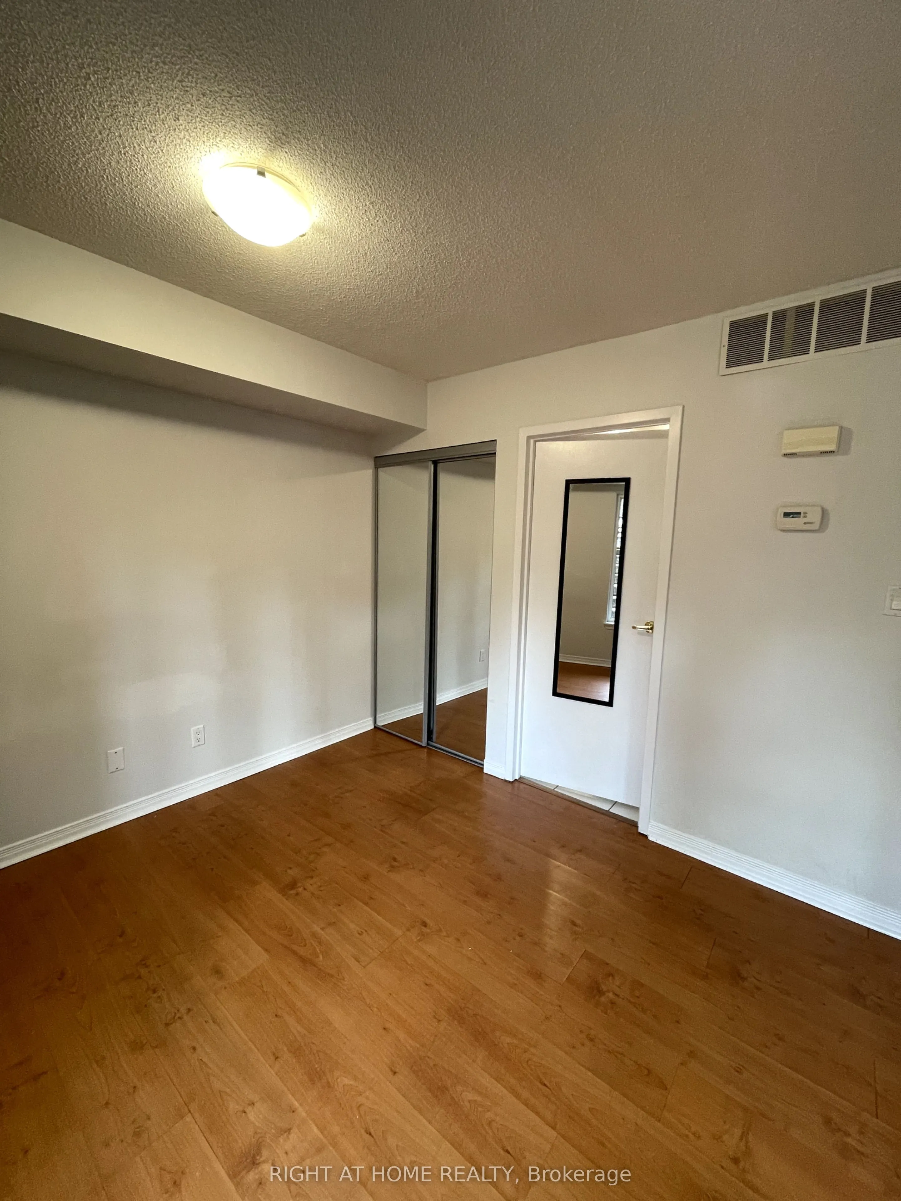 46 East Liberty Street, #522