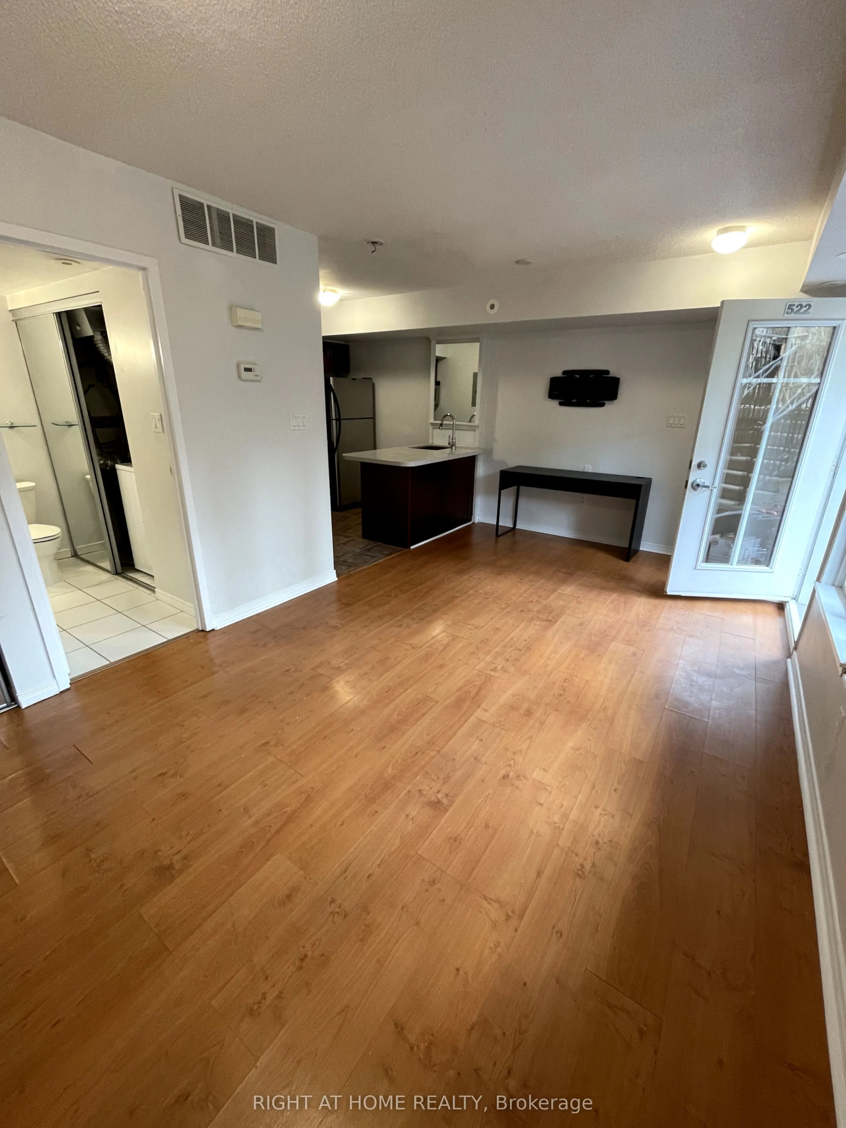 46 East Liberty Street, #522