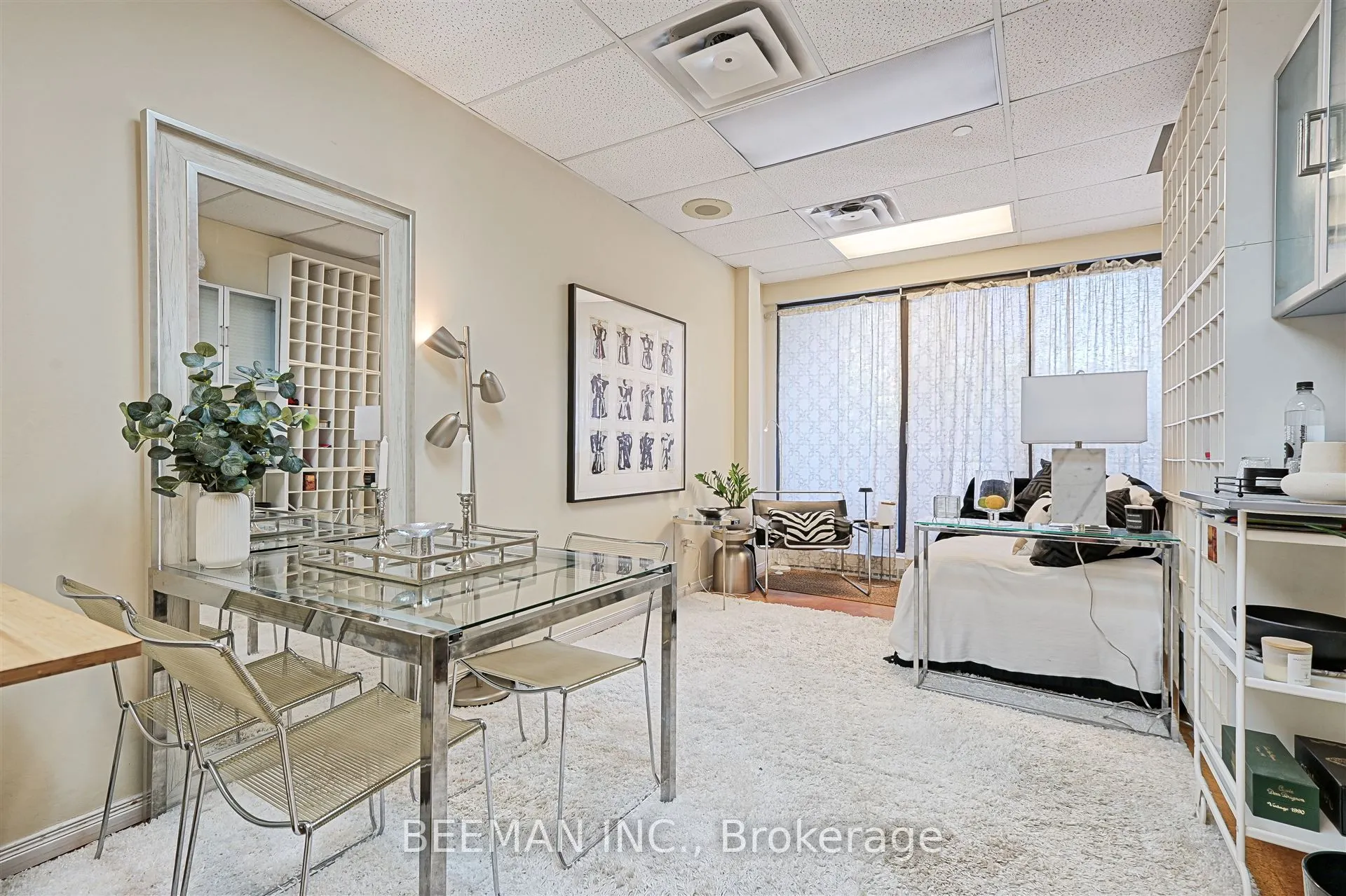 235 St Clair Avenue W, #109