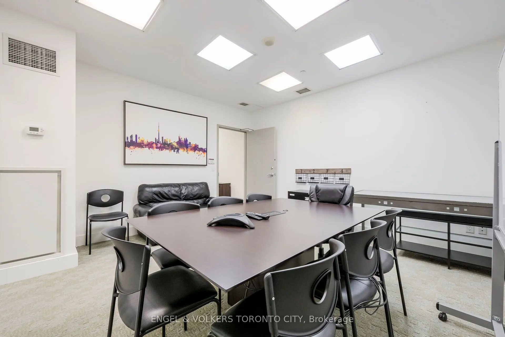 218 Queens Quay W, #3rd Floor