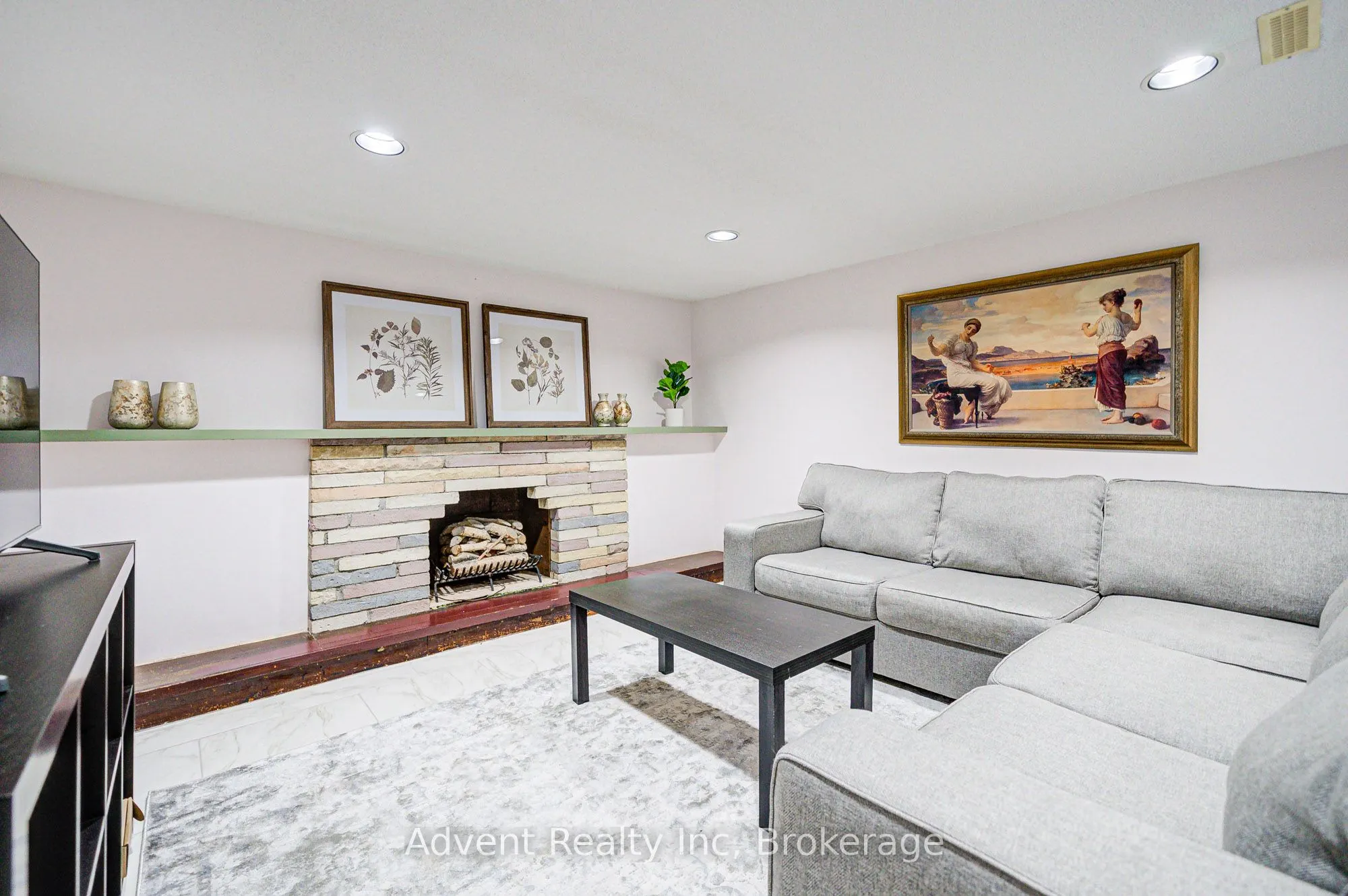 223 Willowdale Avenue