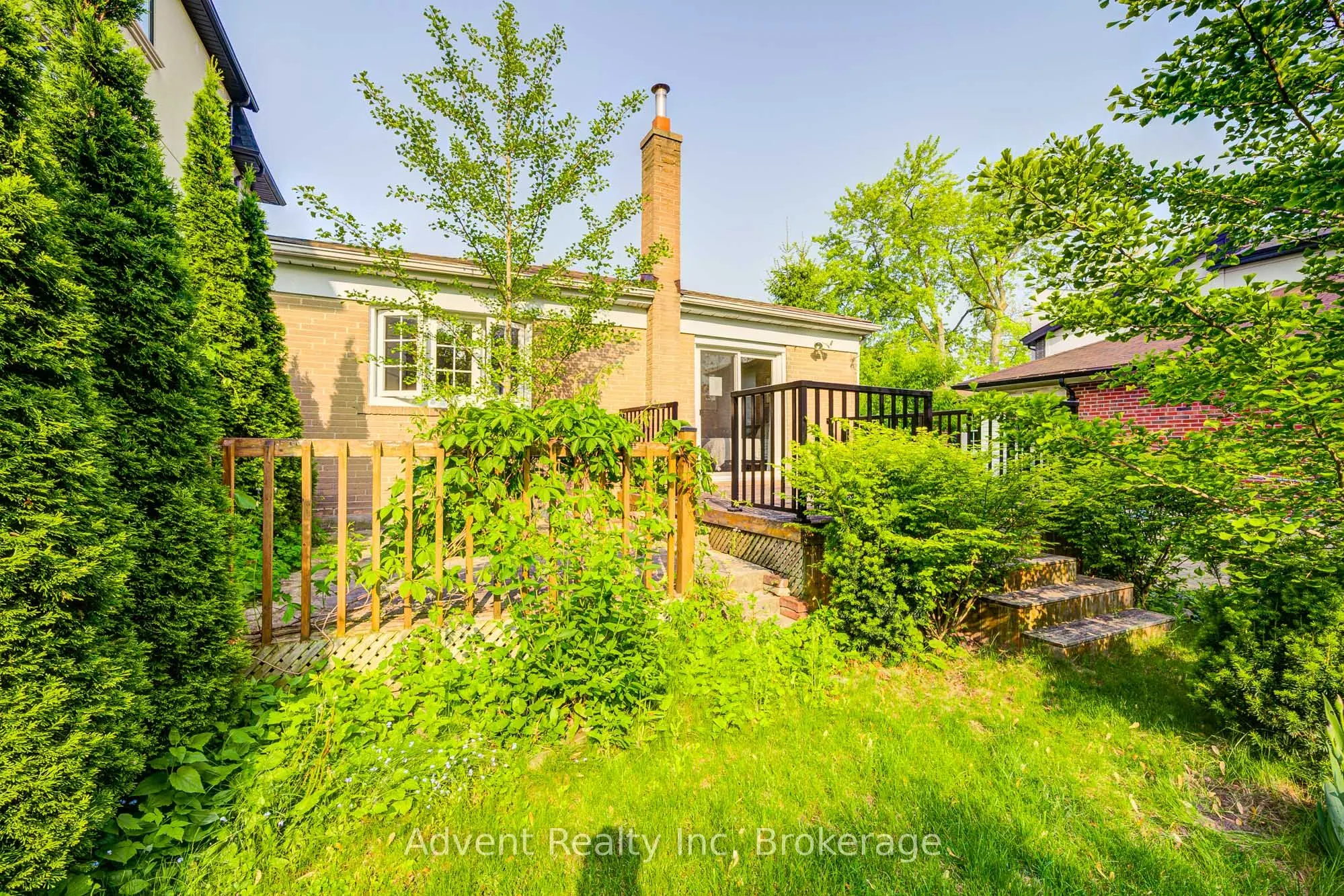 223 Willowdale Avenue