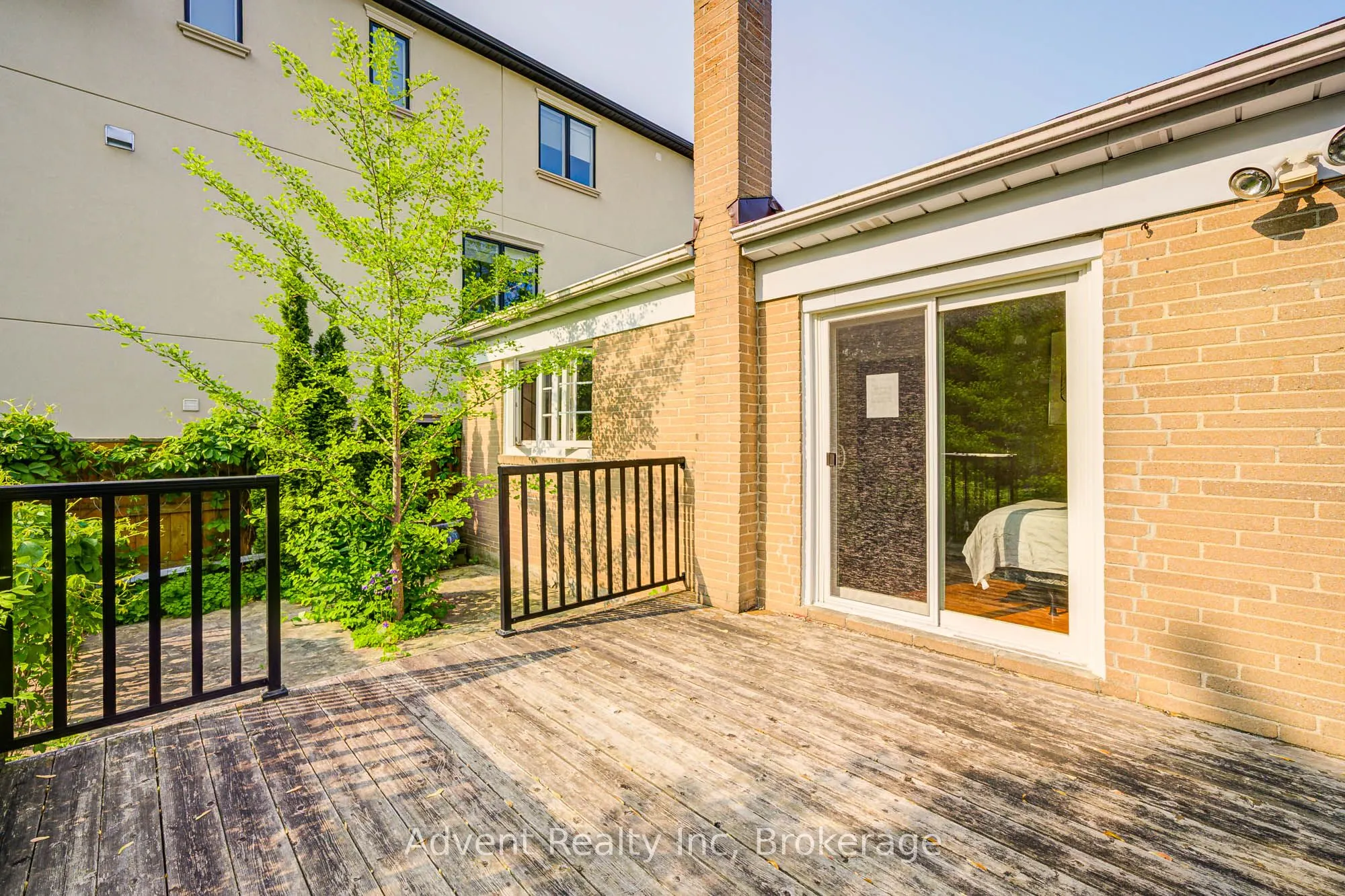 223 Willowdale Avenue
