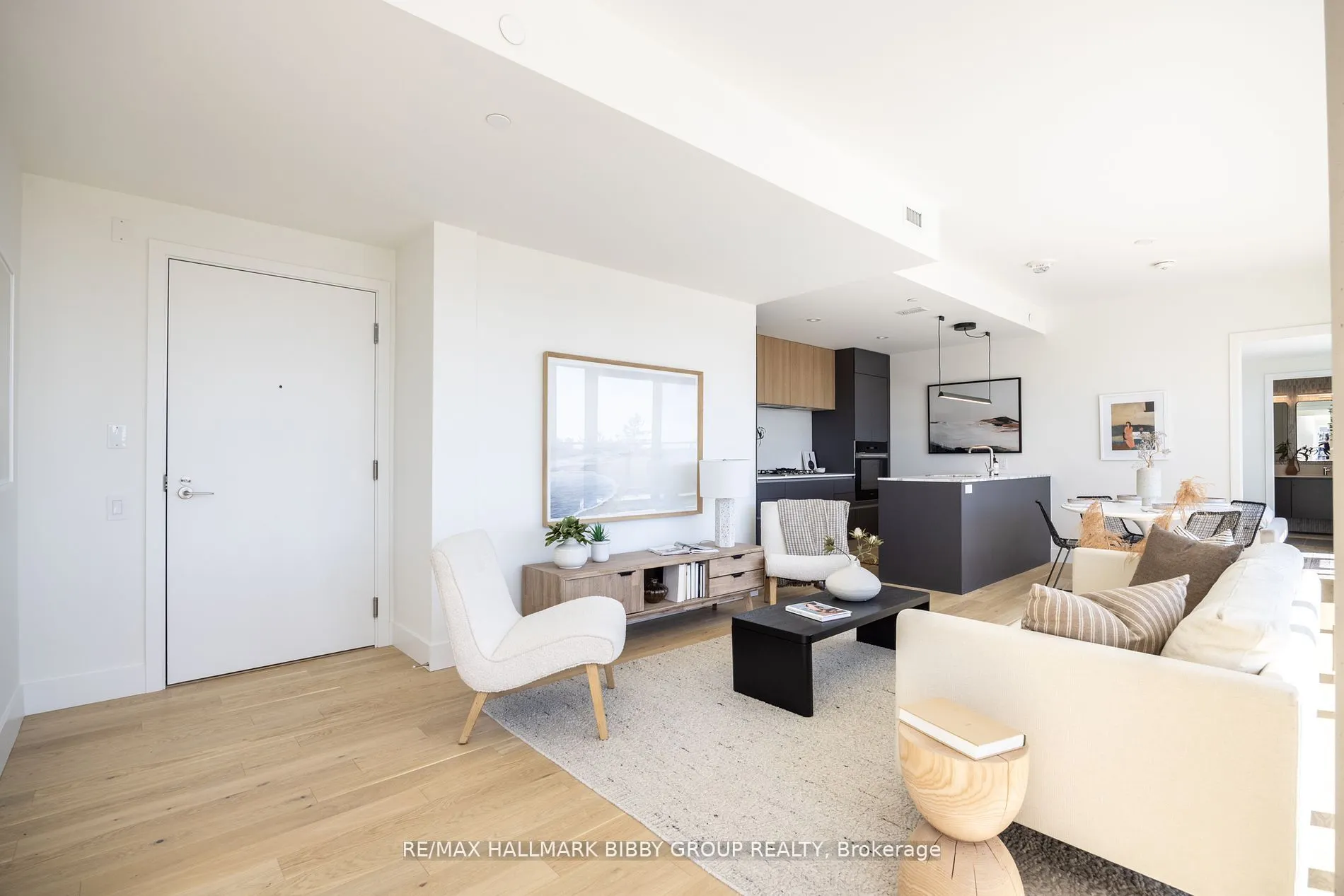 1414 Bayview Avenue, #701