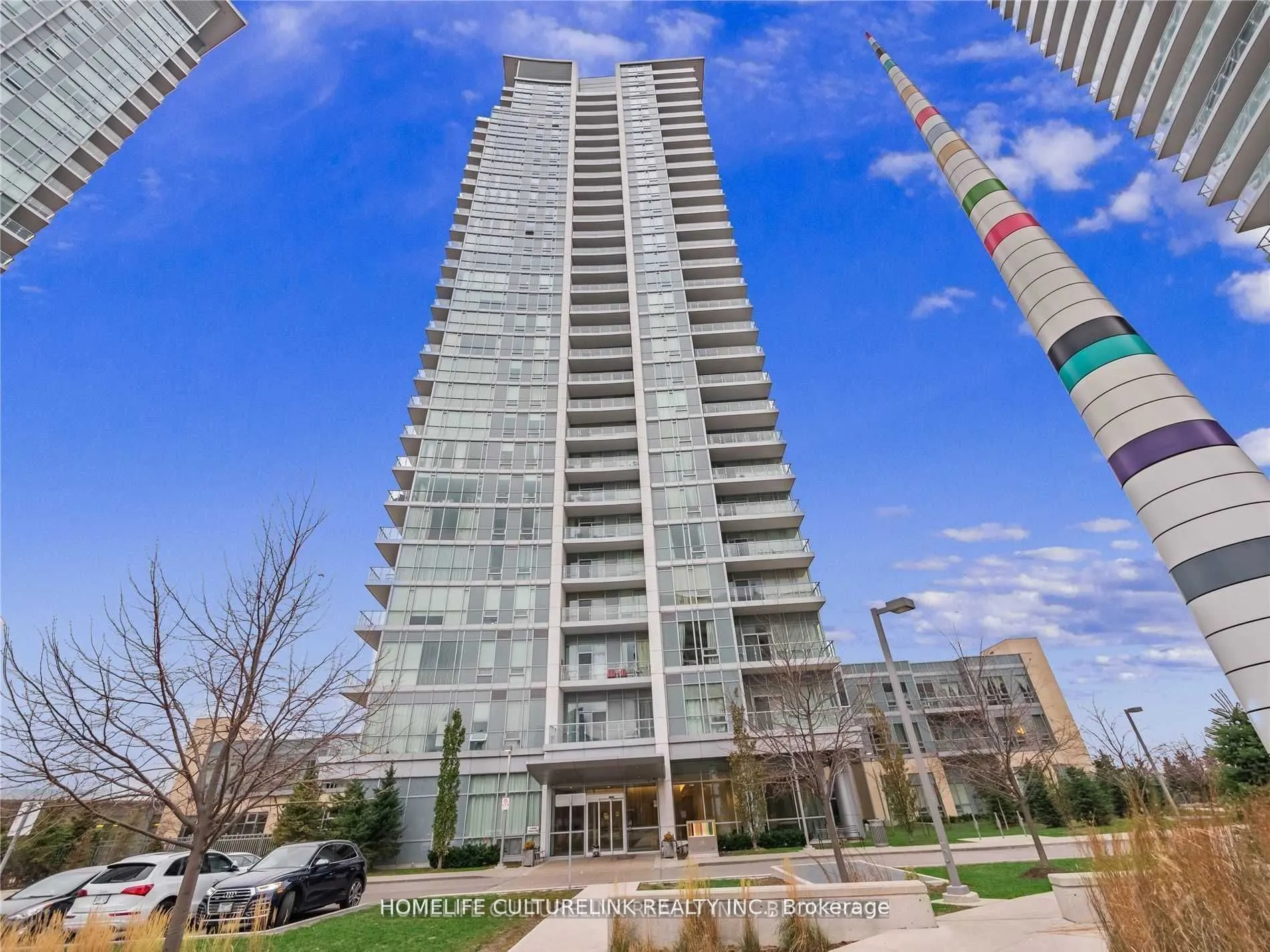 62 Forest Manor Road, #2101