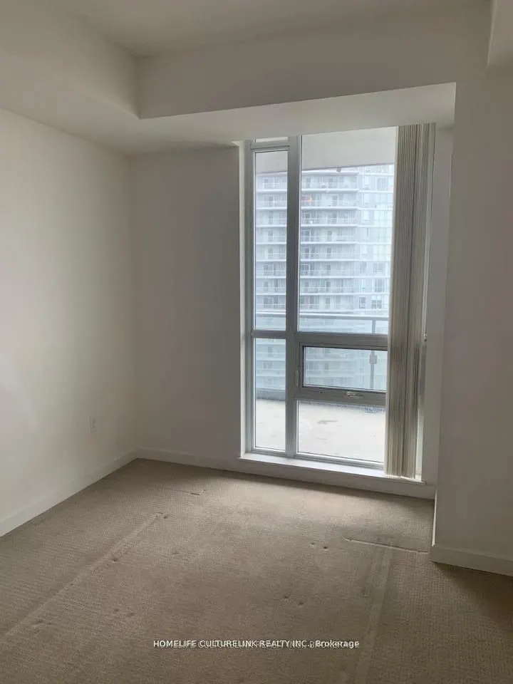 62 Forest Manor Road, #2101