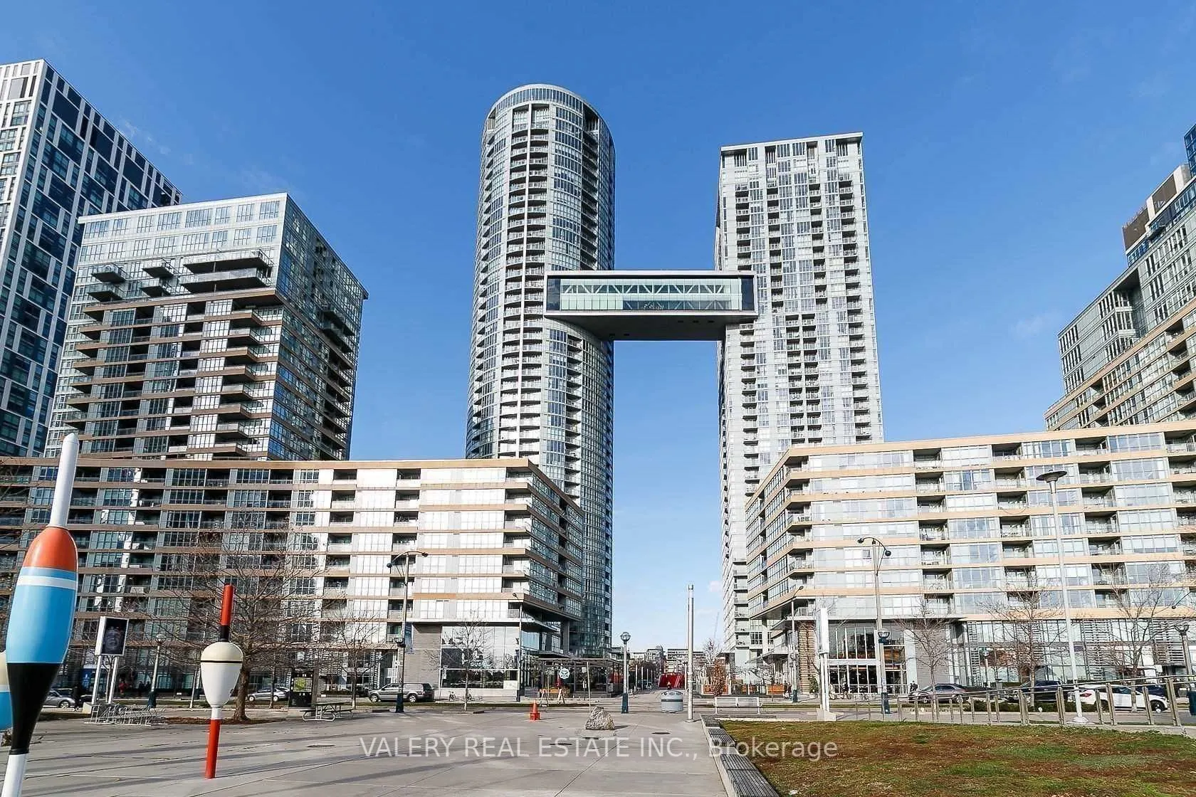 15 Iceboat Terrace, #4103