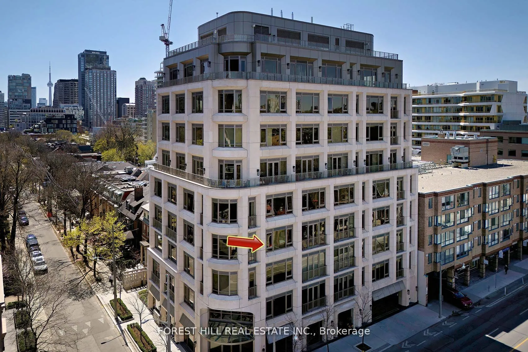 128 Hazelton Avenue, #401