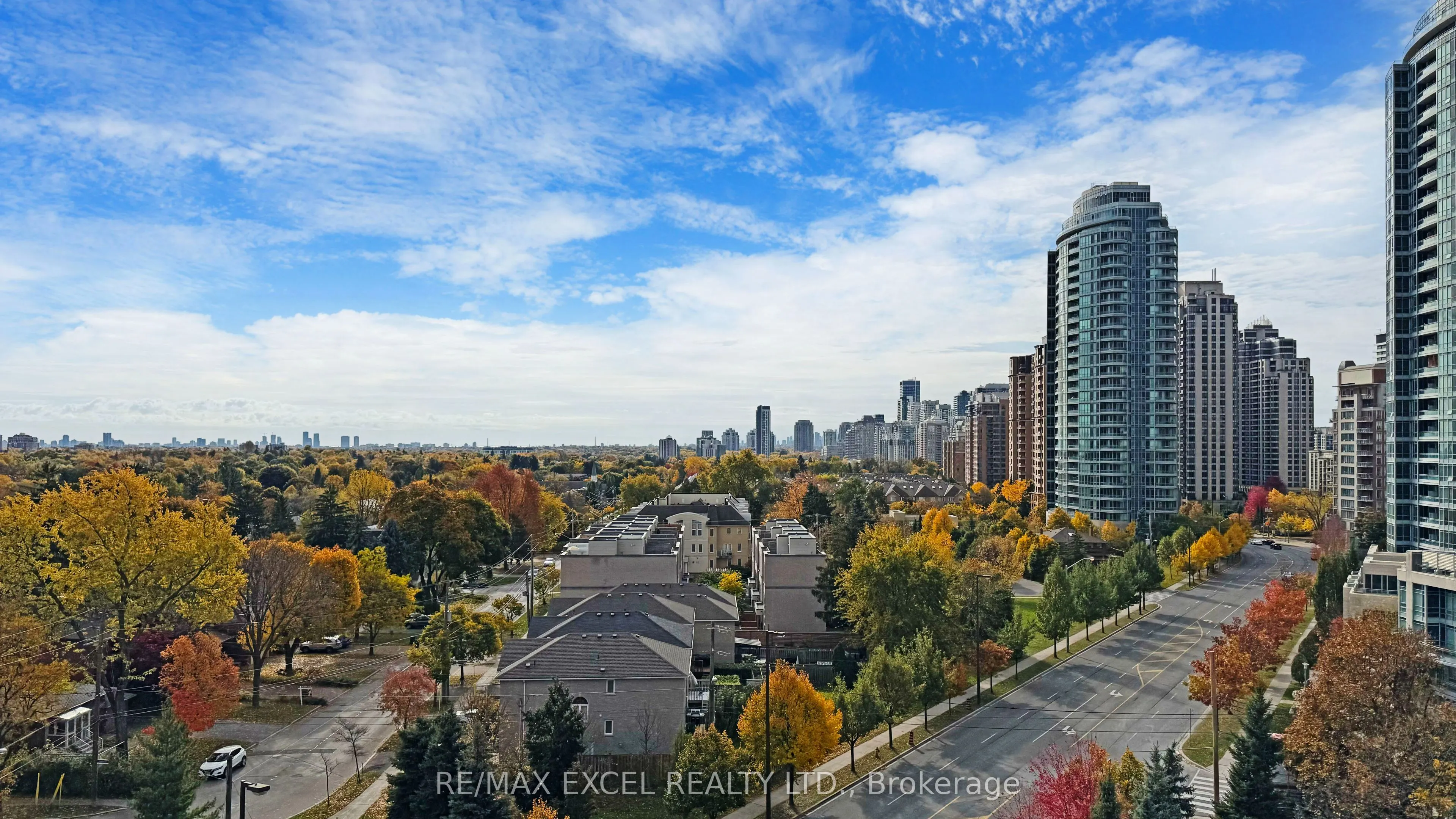 35 Finch Avenue E, #1009