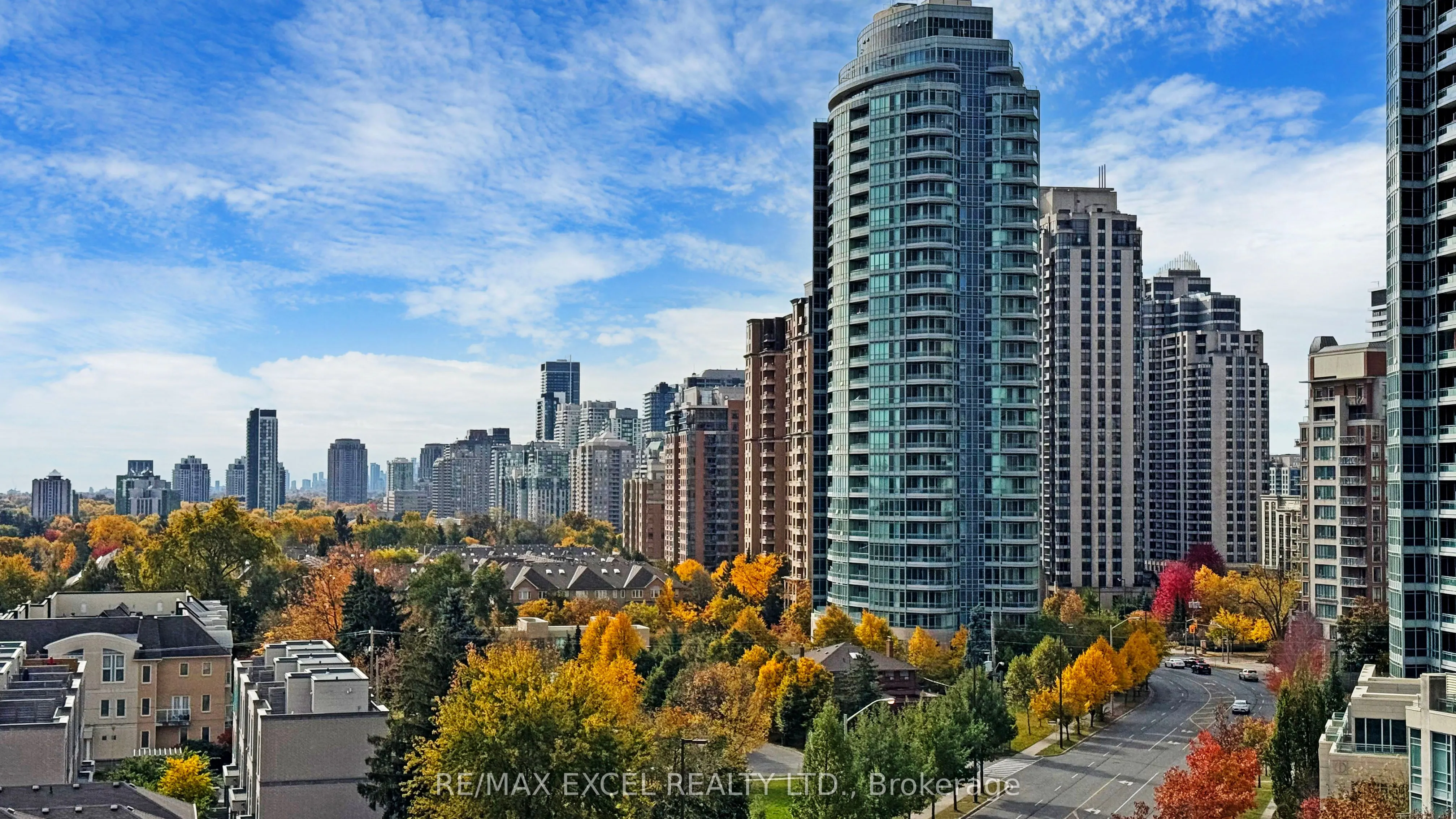 35 Finch Avenue E, #1009