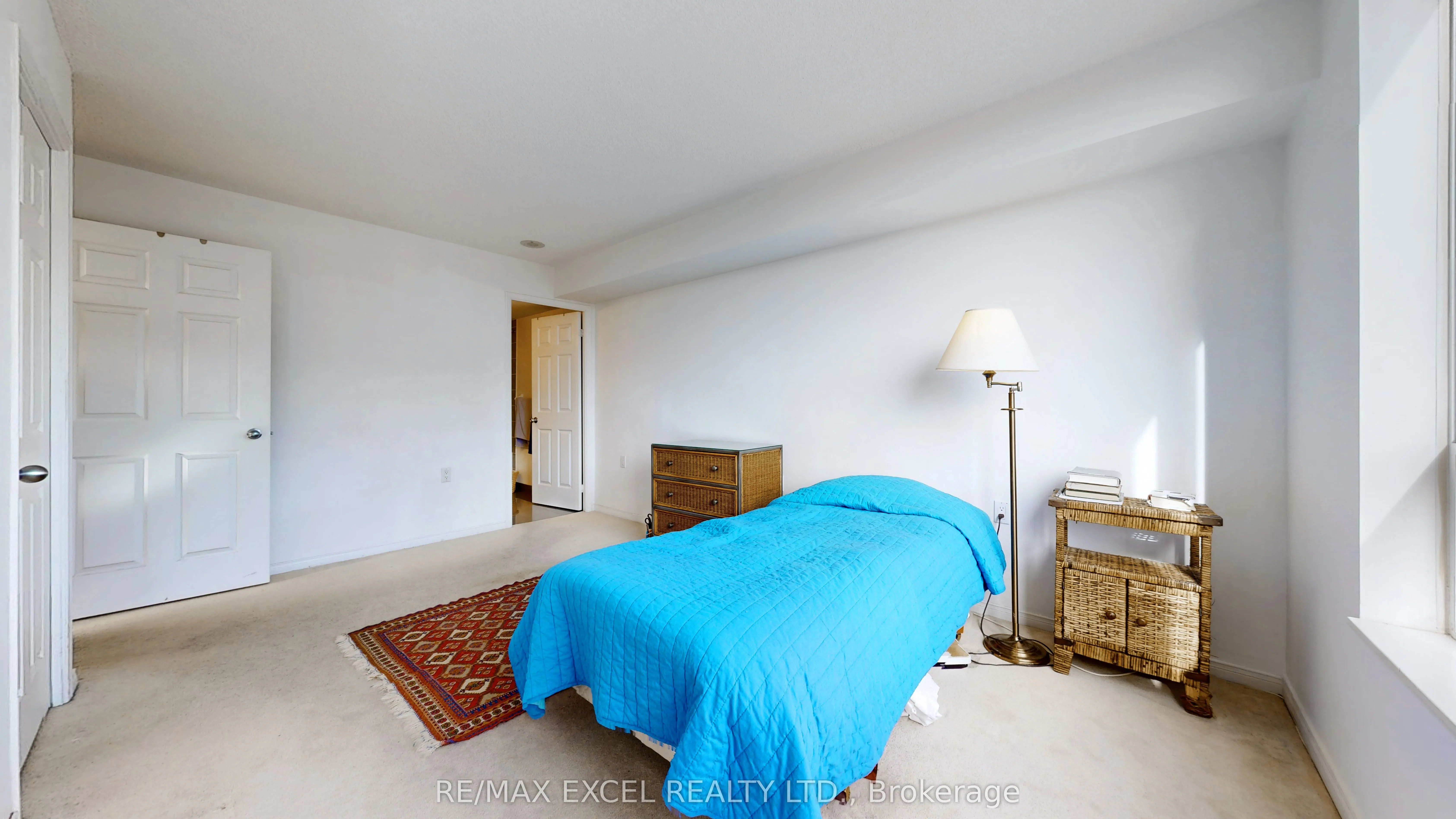 35 Finch Avenue E, #1009
