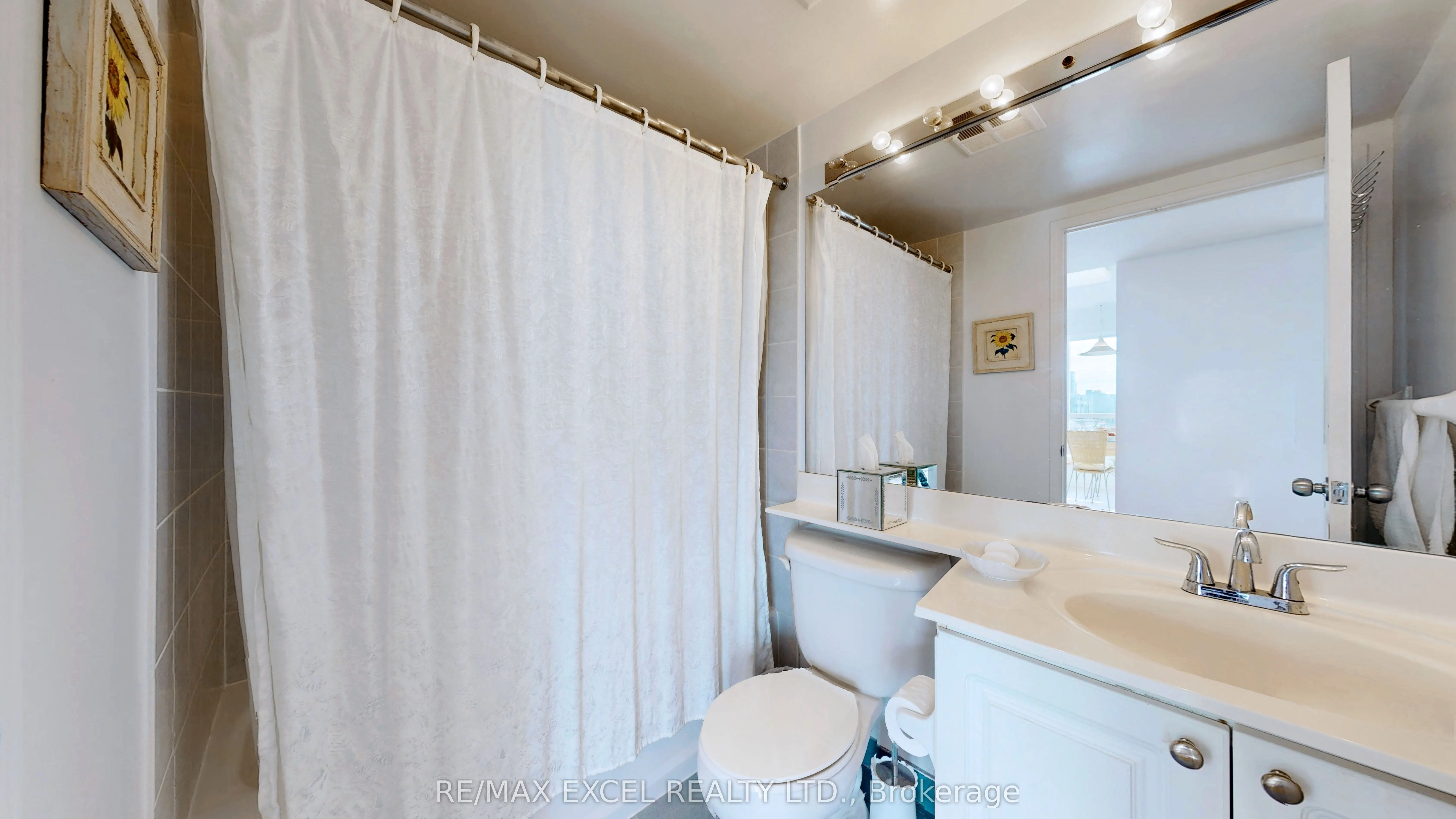35 Finch Avenue E, #1009