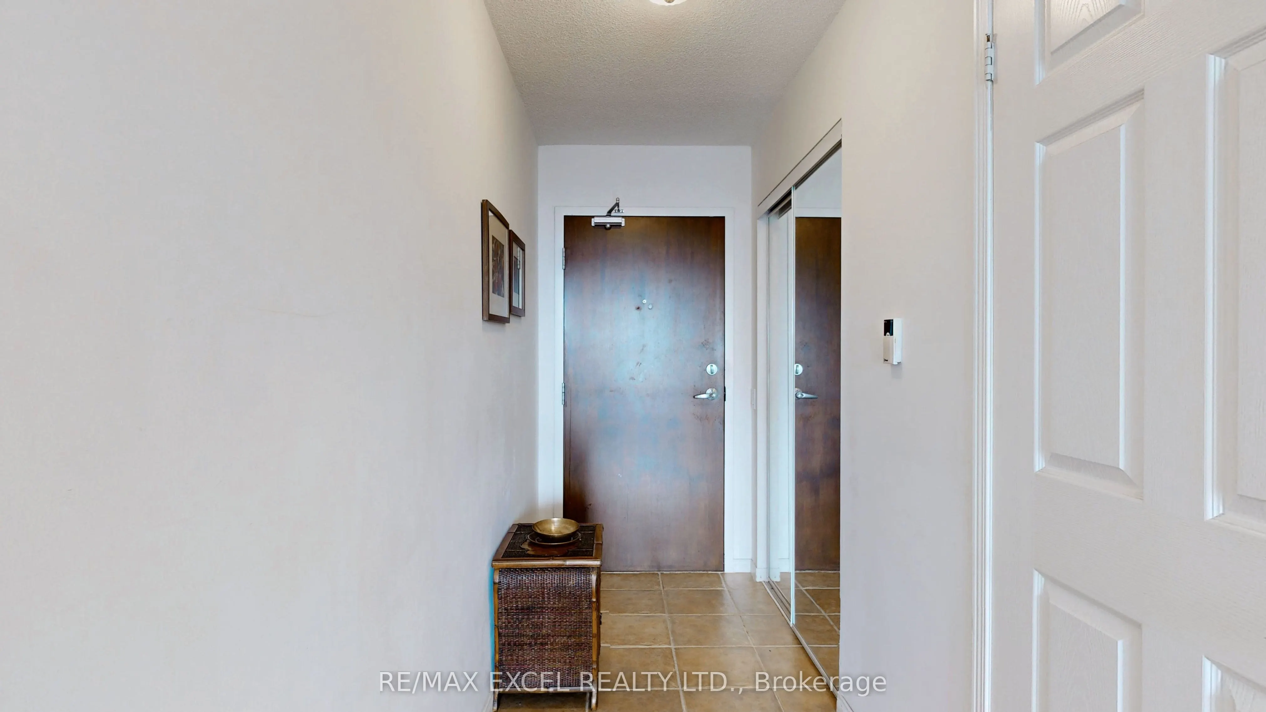 35 Finch Avenue E, #1009