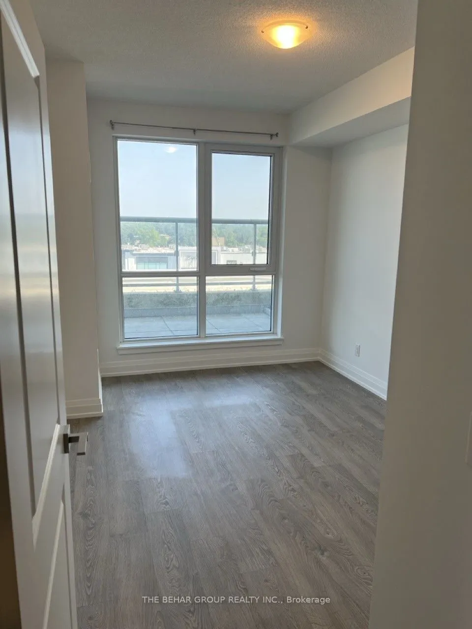 591 Sheppard Avenue E, #822