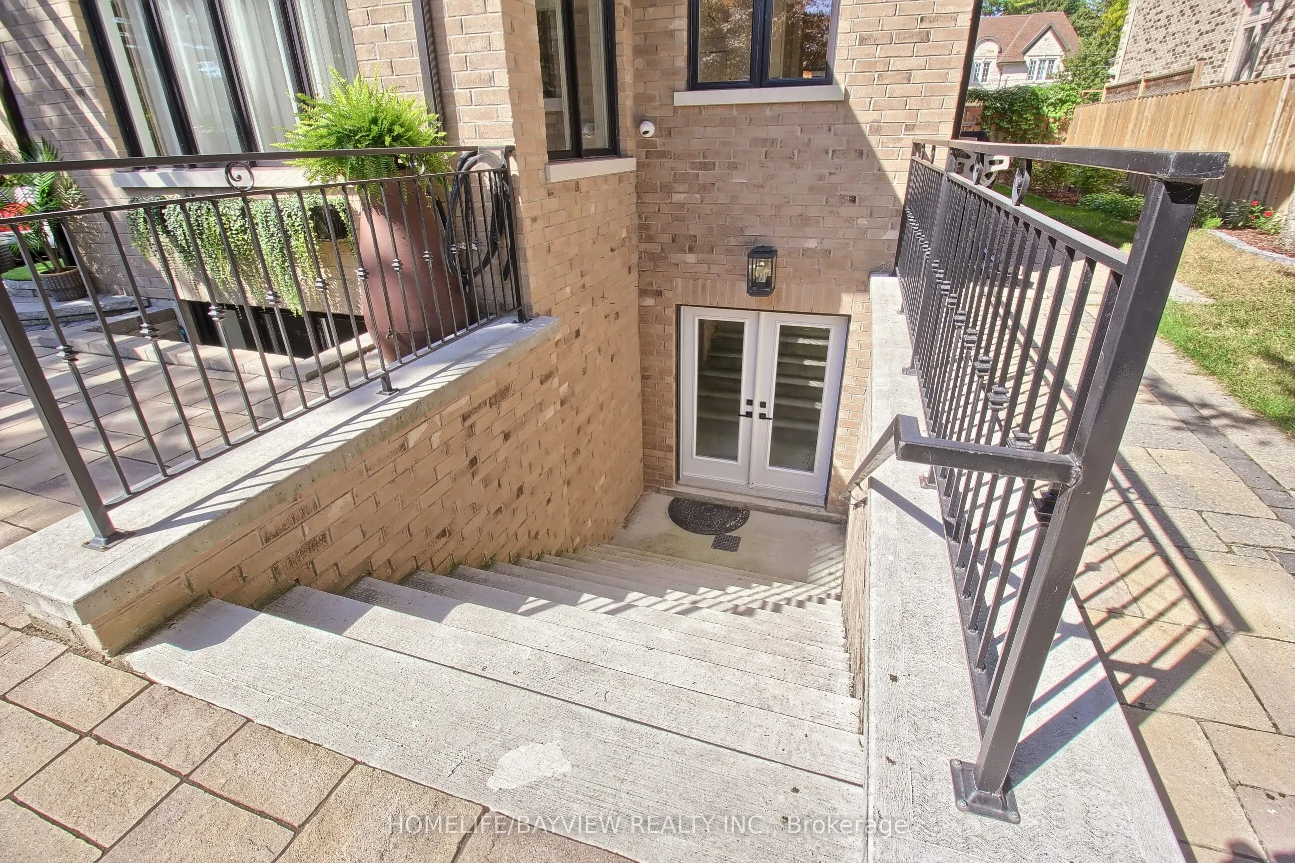 41 Transwell Avenue