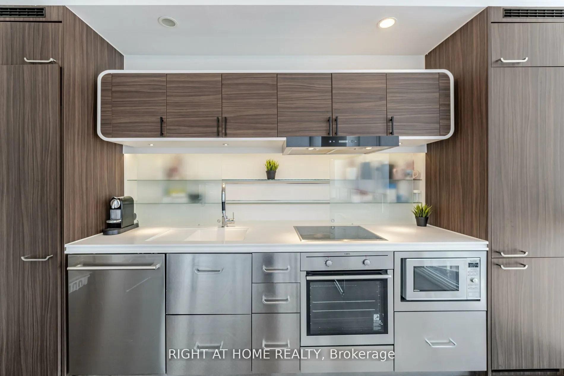 45 Charles Street E, #3910