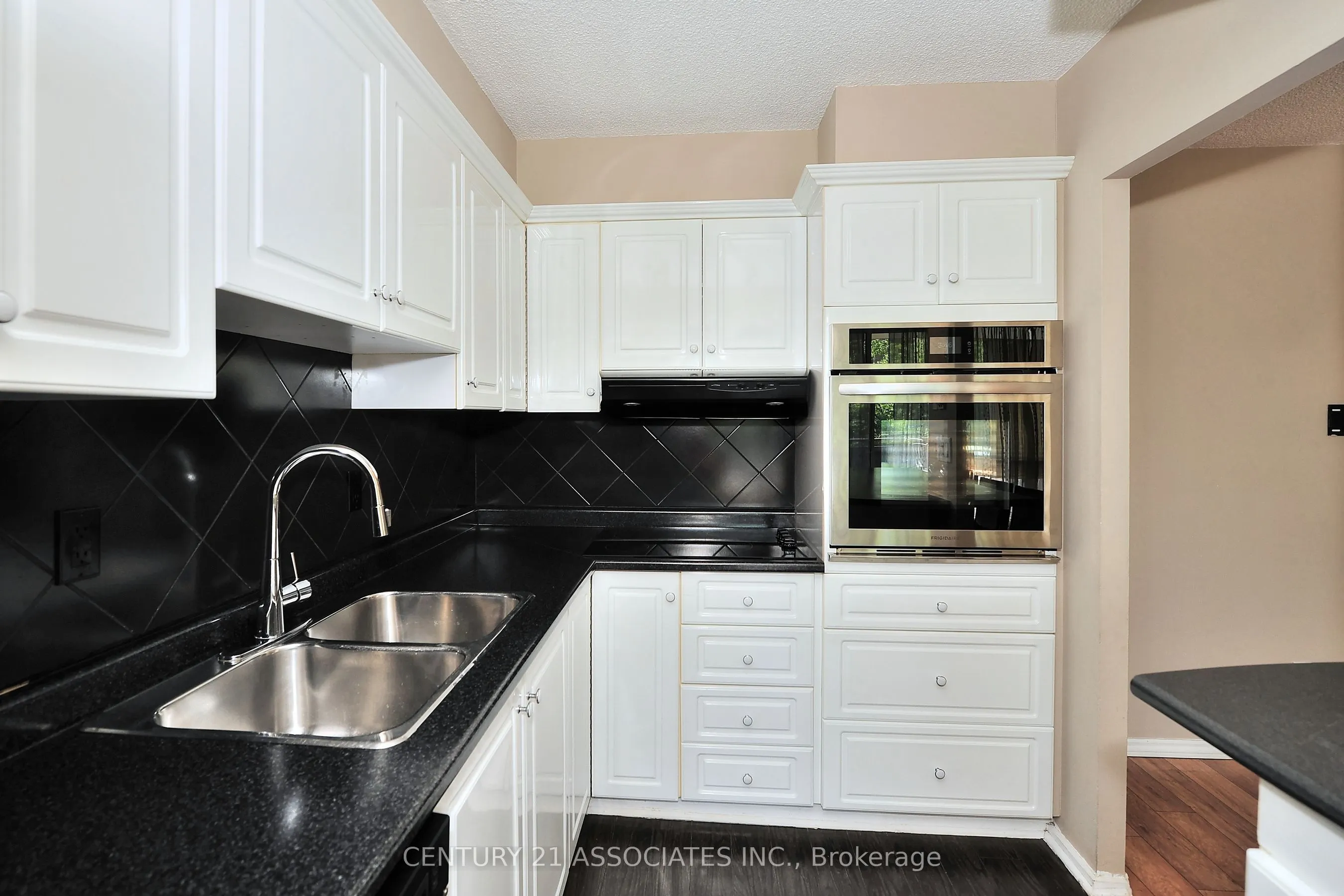 10 Sunrise Avenue, #312