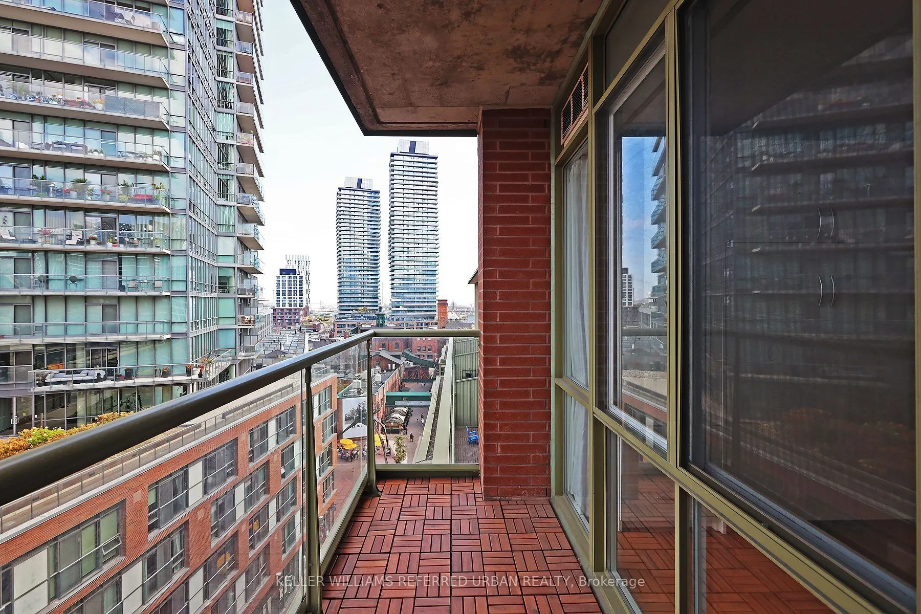 39 Parliament Street, #1008