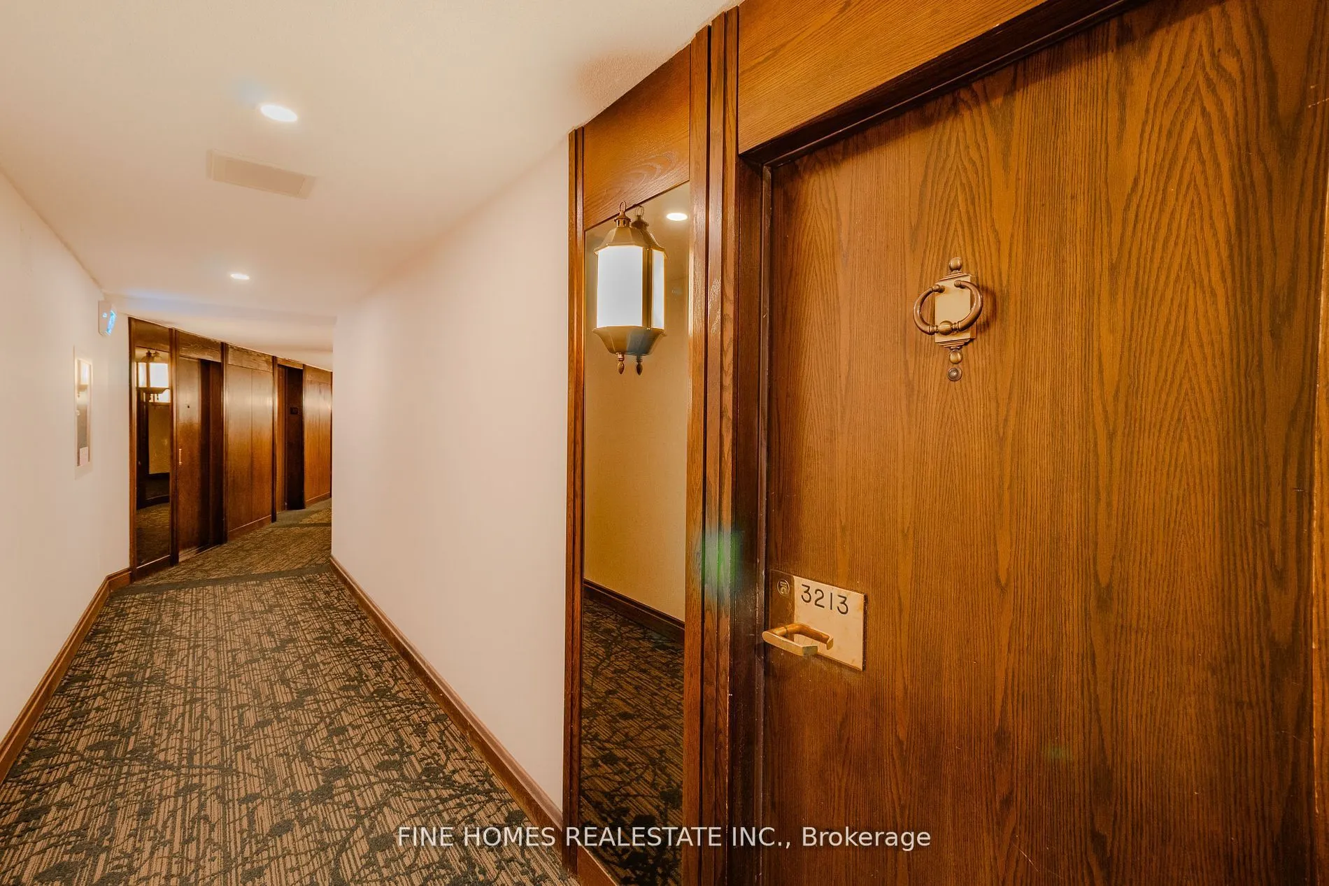 55 Harbour Square, #3213