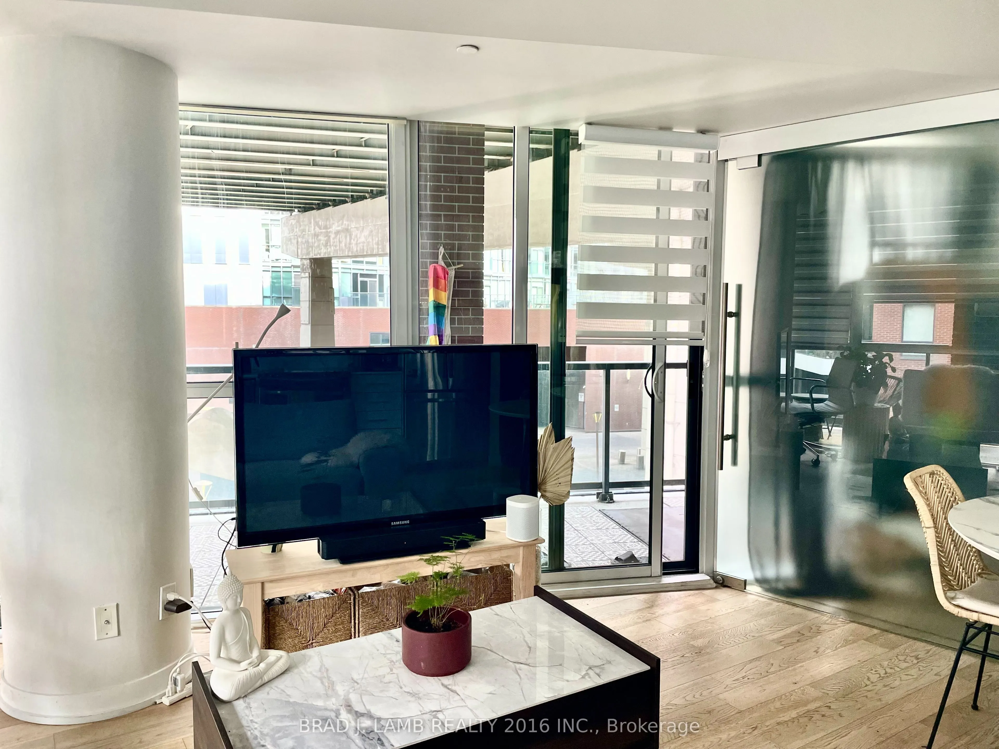 20 BRUYERES Mews, #327