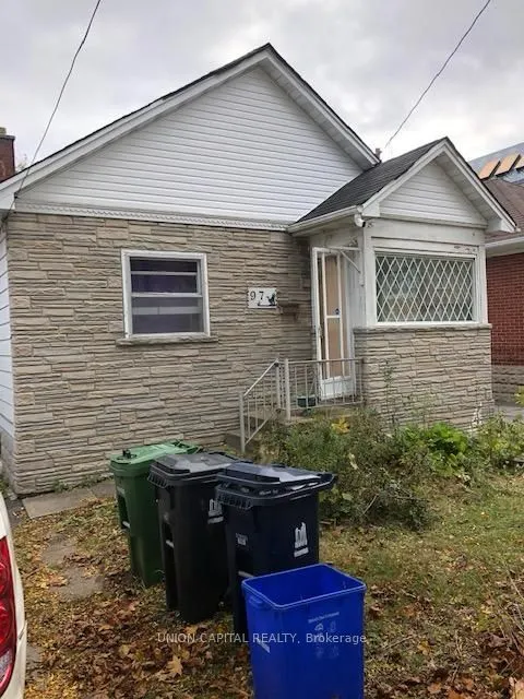 97 Byng Avenue