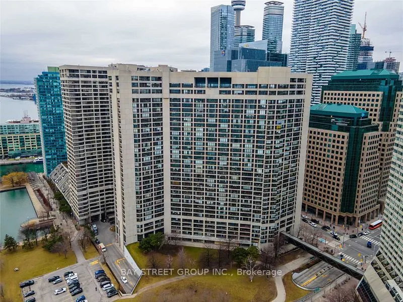 33 Harbour Square, #3019