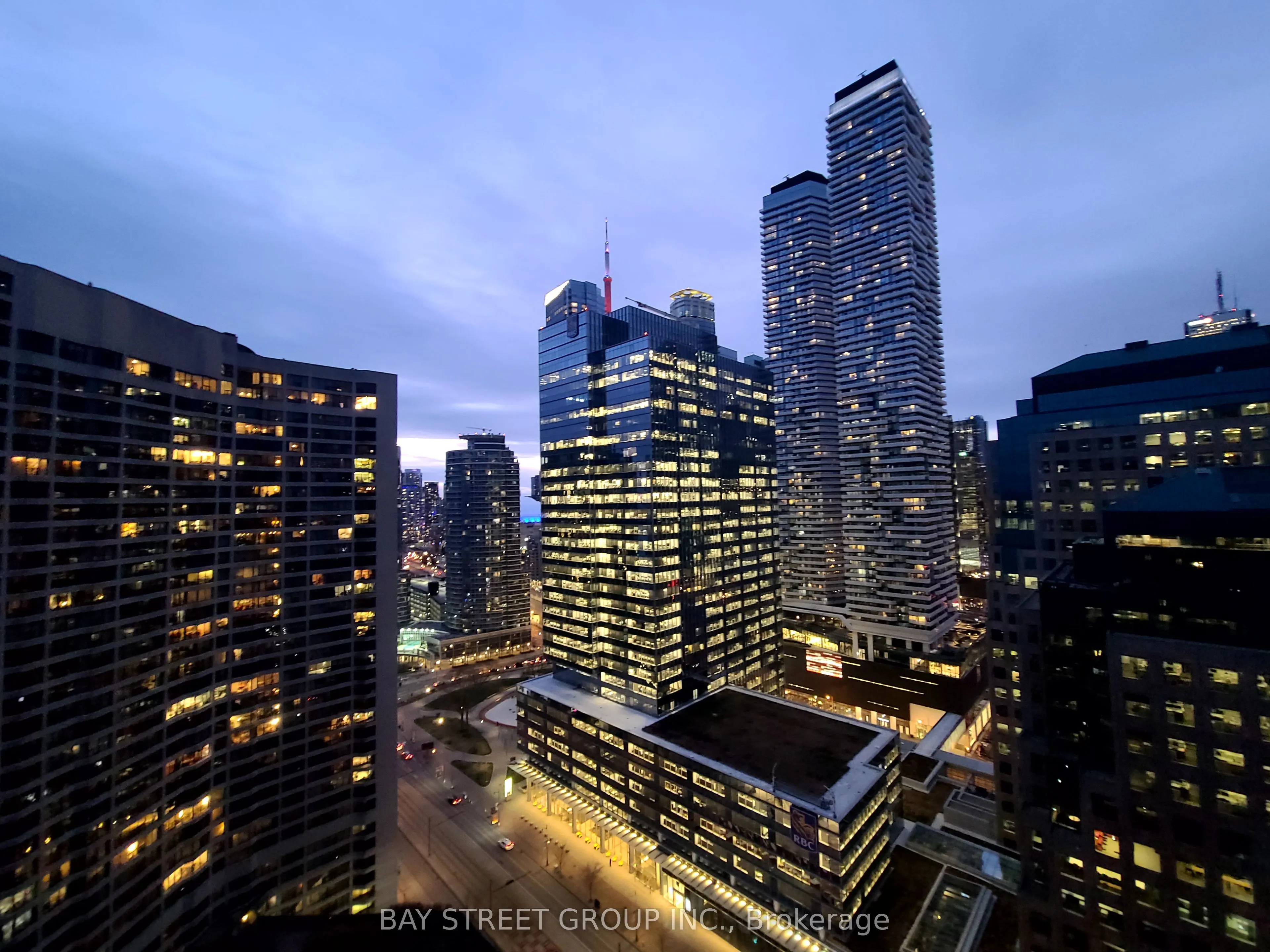 33 Harbour Square, #3019