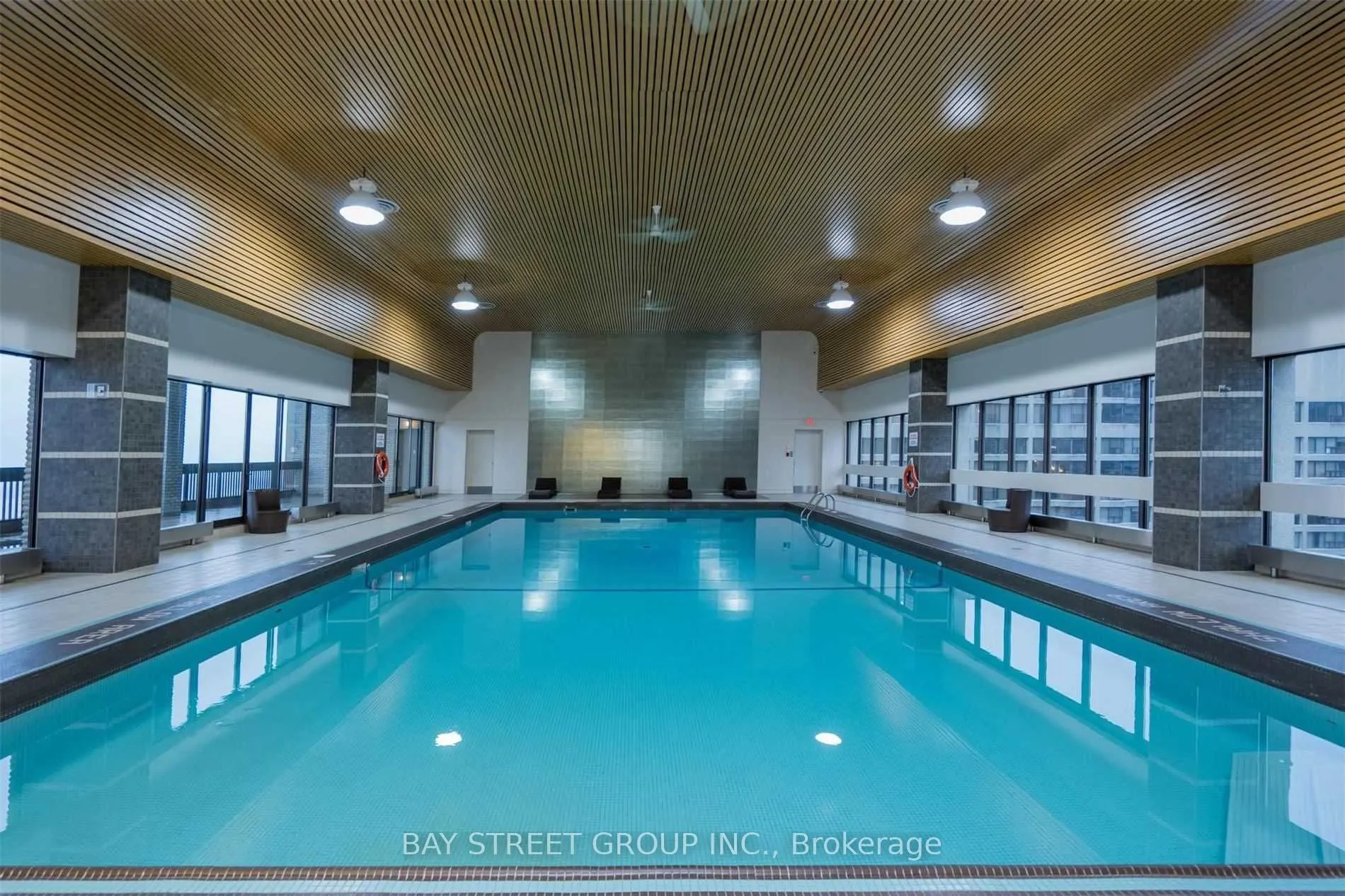 33 Harbour Square, #3019