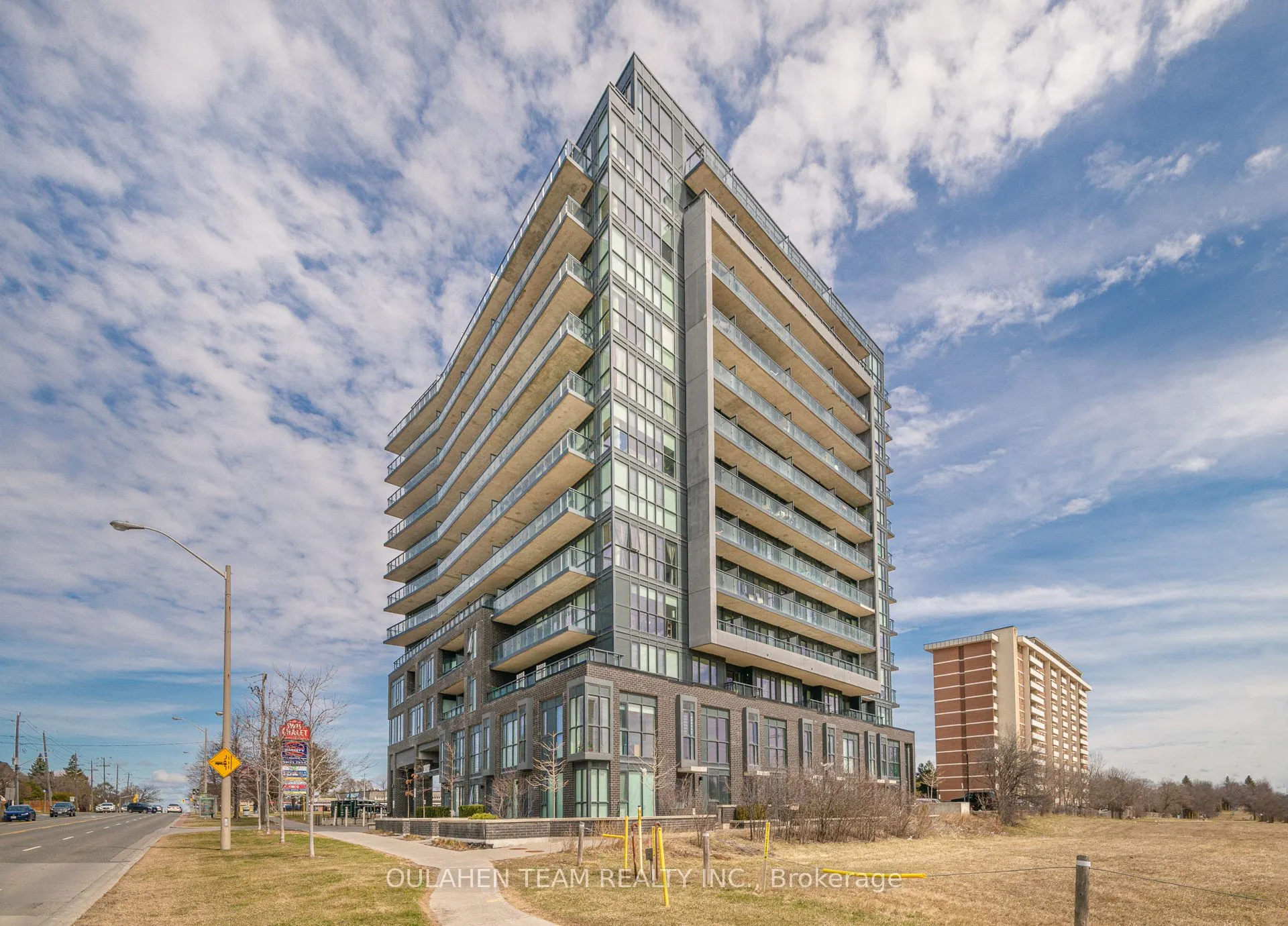 3237 Bayview Avenue, #702