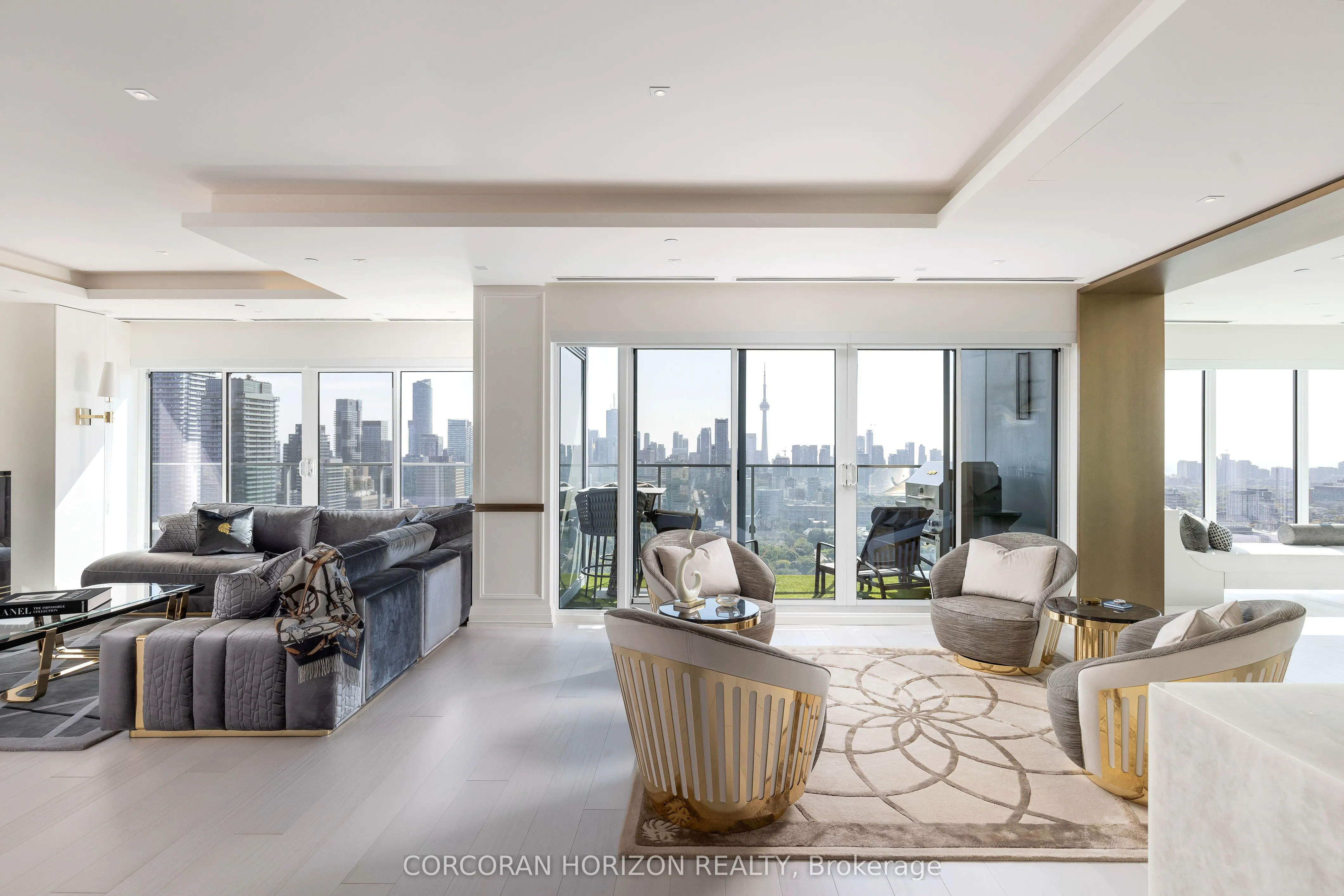 200 Cumberland Street, #3802