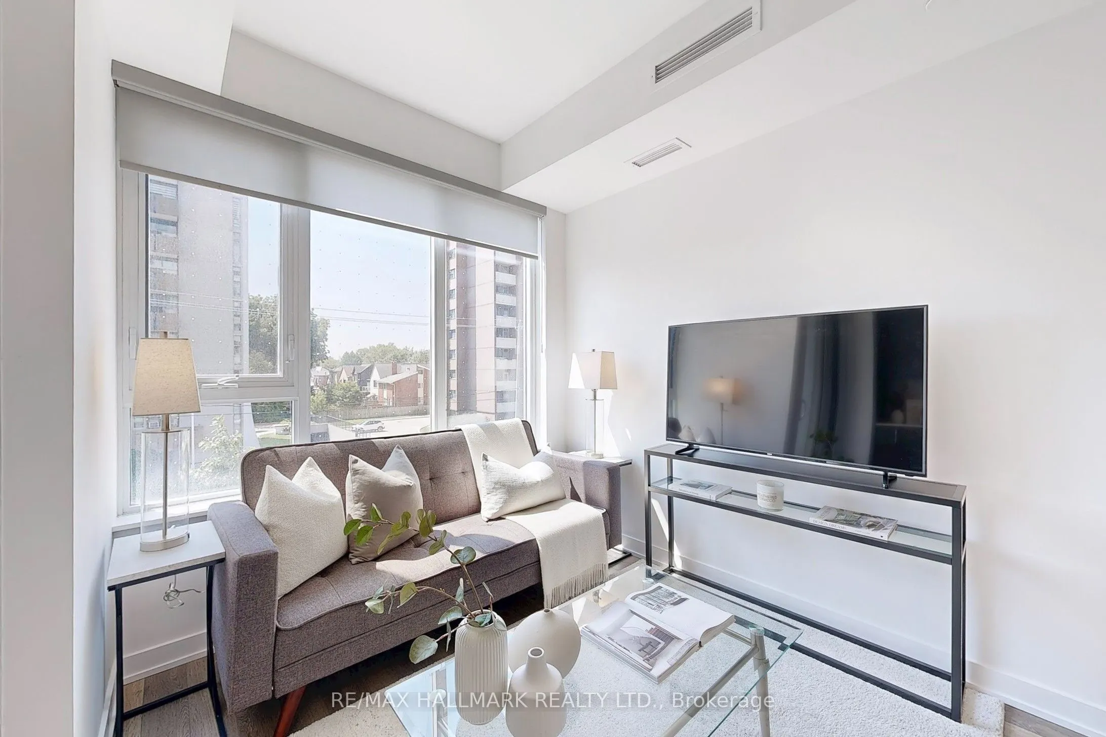 1 Cardiff Road, #303