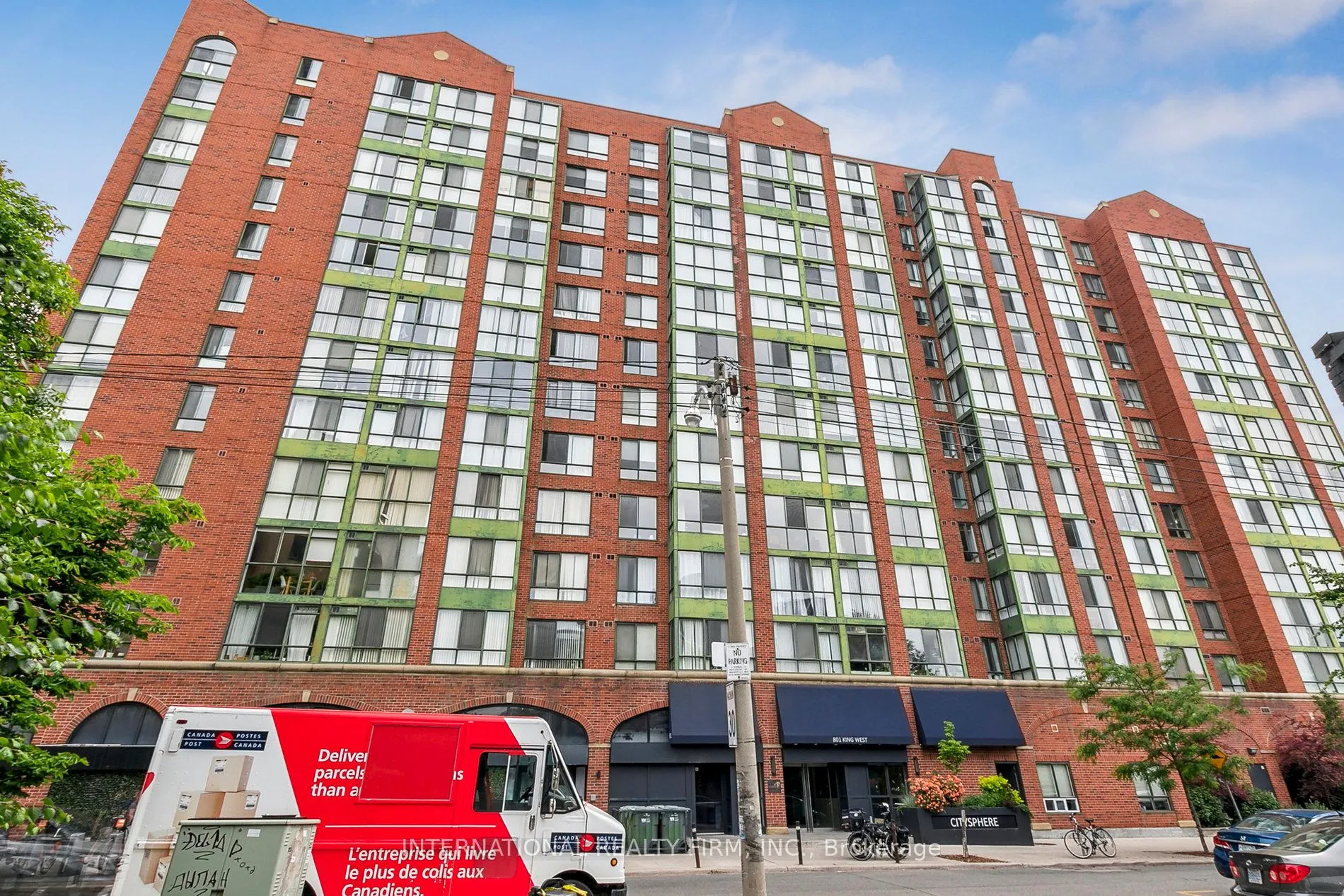 801 King Street W, #628