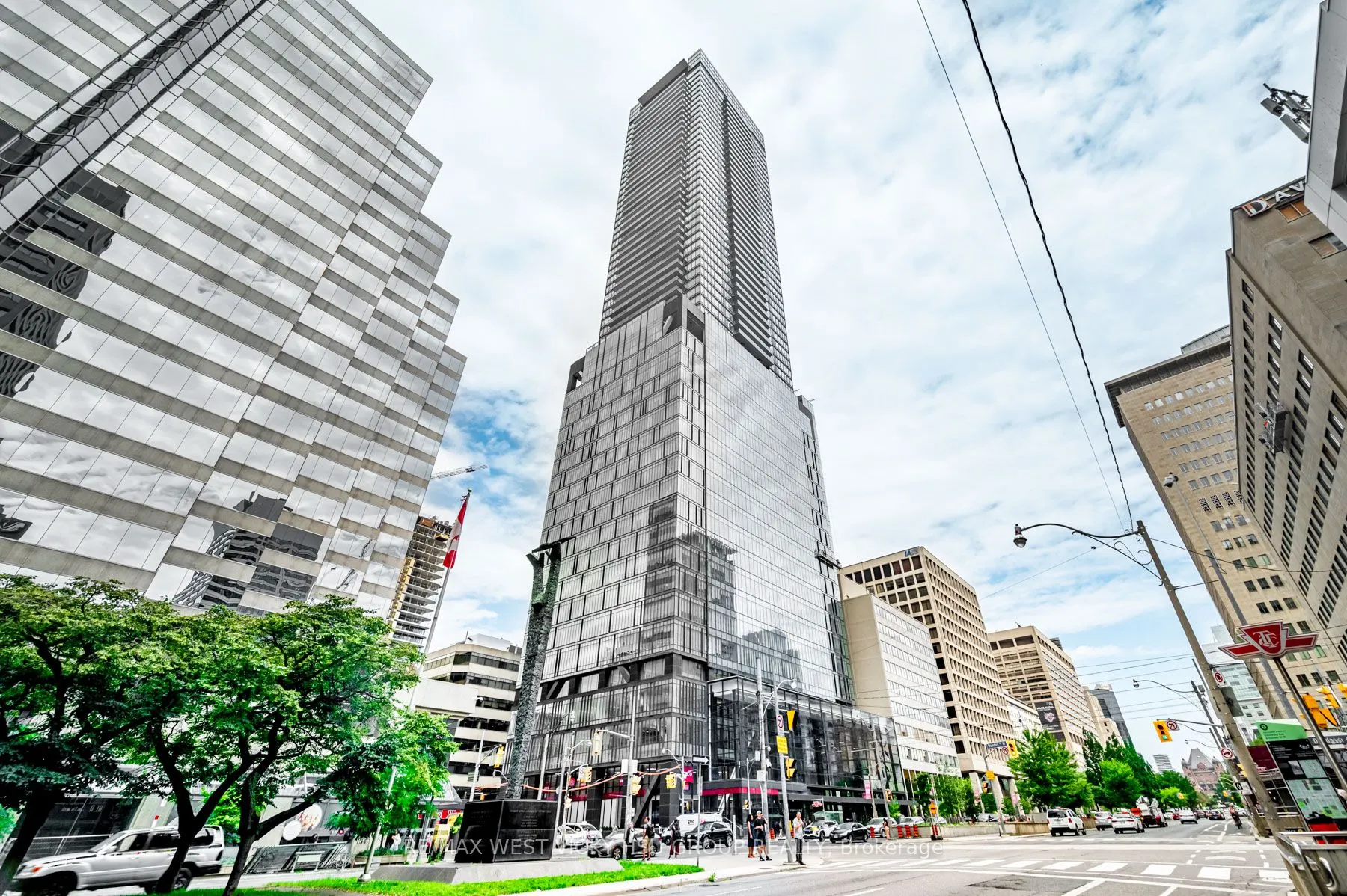 488 University Avenue, #5302