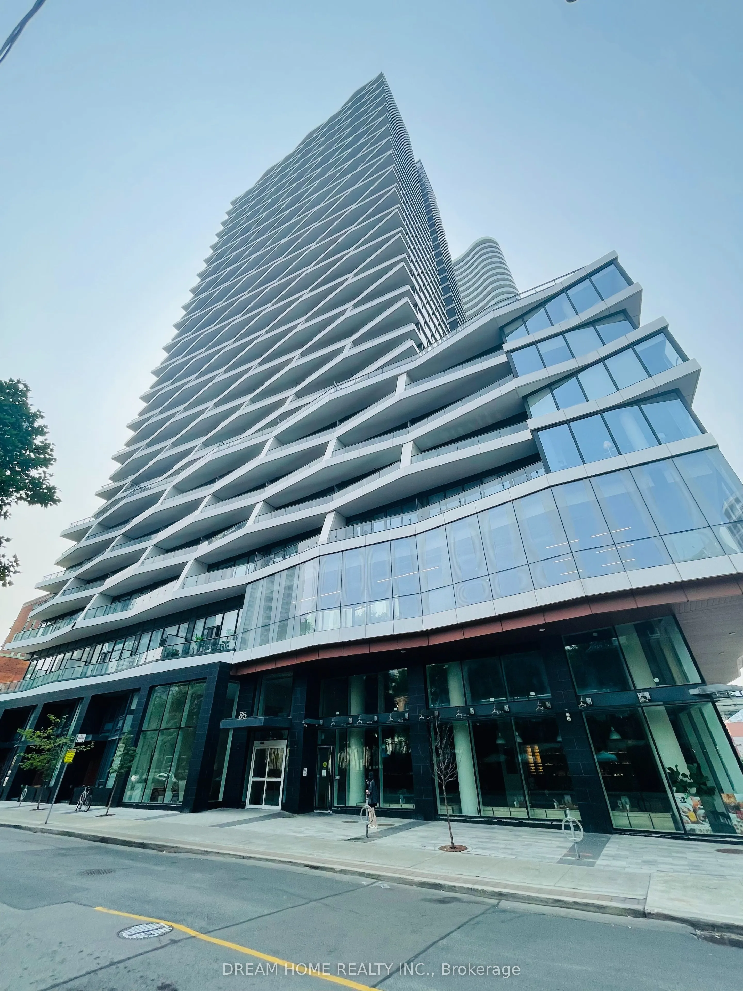 85 Wood Street, #4116