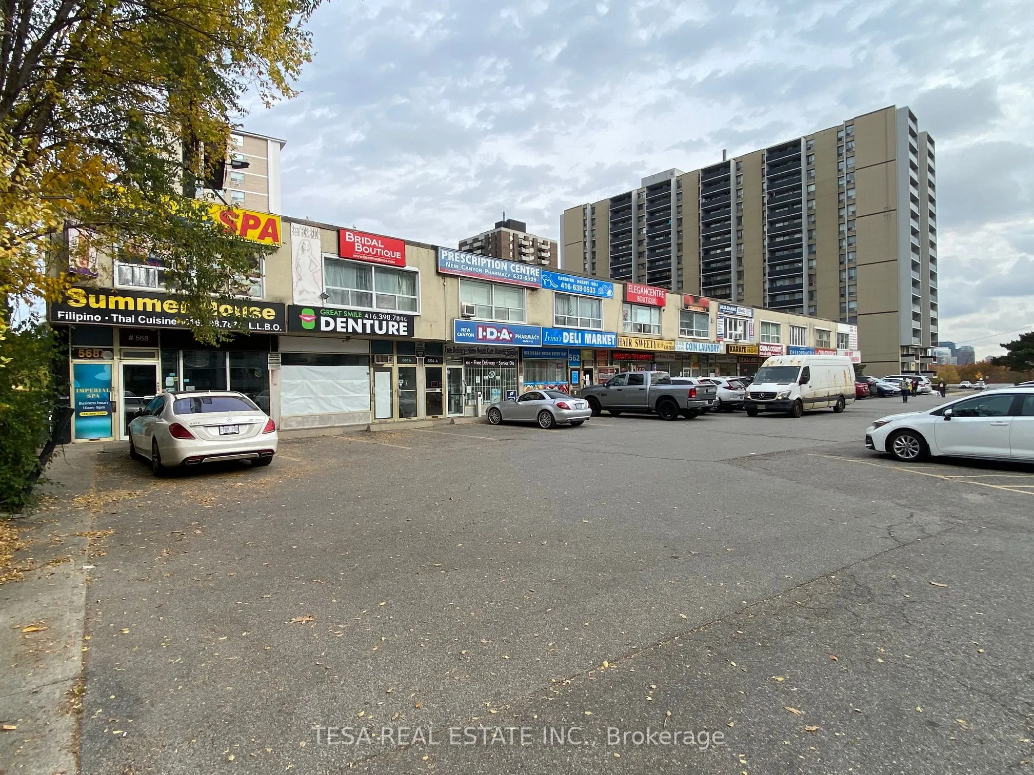 566 Sheppard Avenue W