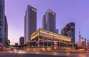 17 Bathurst Street, #1507