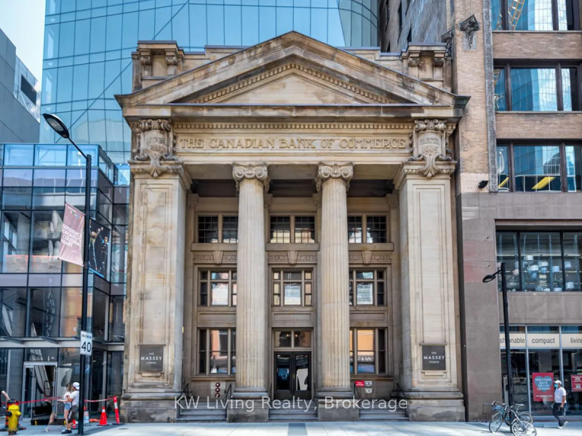 197 Yonge Street, #2102