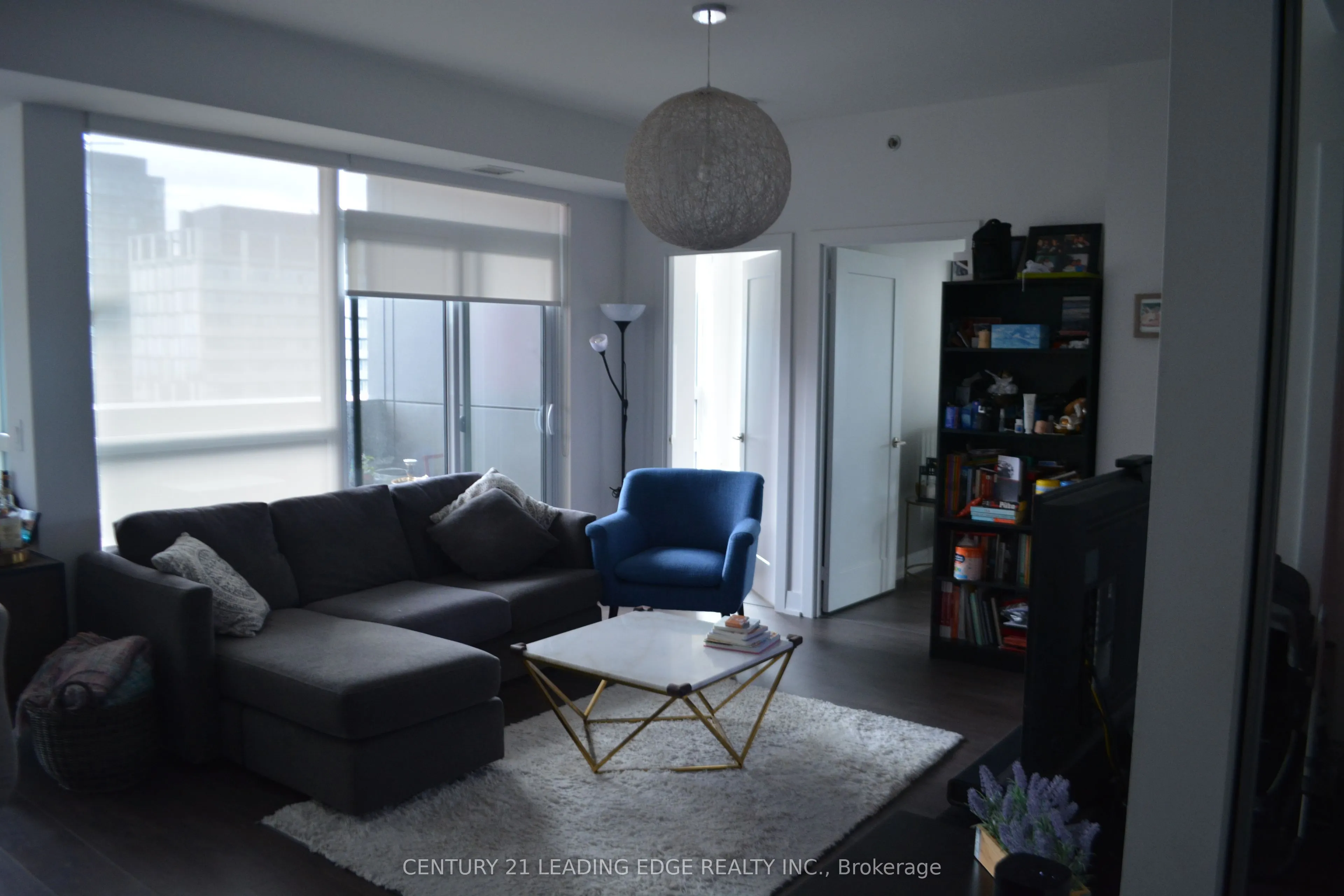 318 Richmond Street W, #3806