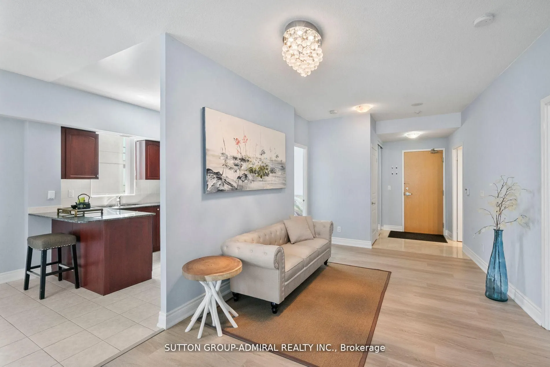 509 Beecroft Road, #2102