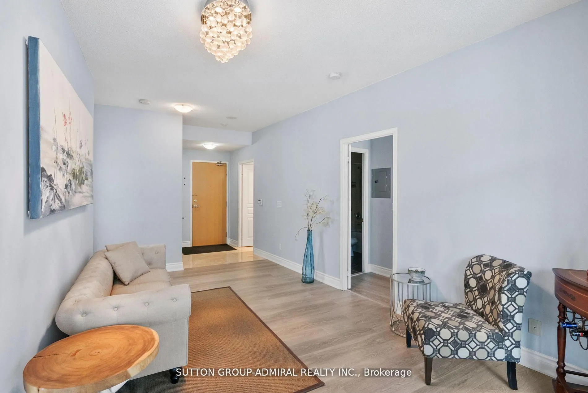 509 Beecroft Road, #2102