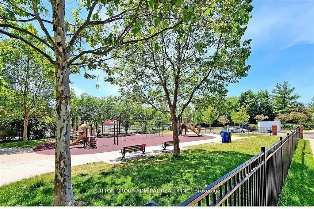 509 Beecroft Road, #2102