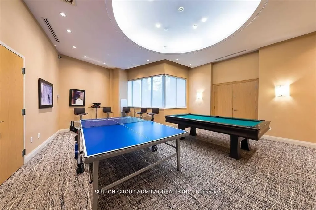 509 Beecroft Road, #2102