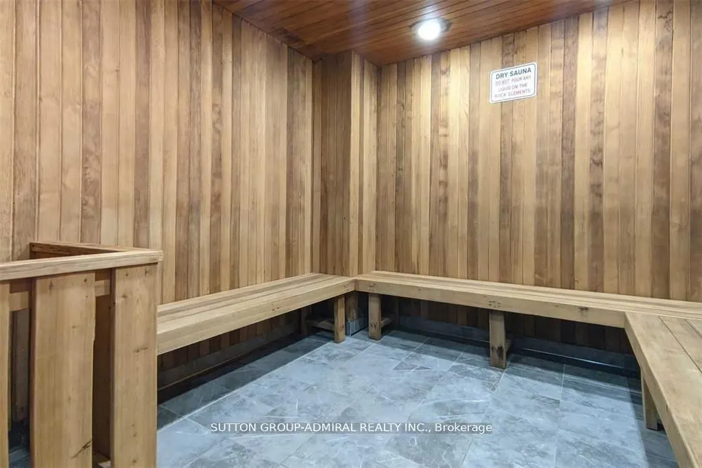 509 Beecroft Road, #2102