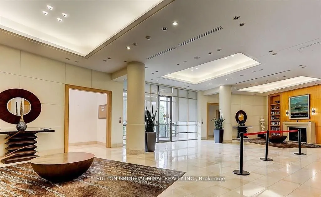 509 Beecroft Road, #2102