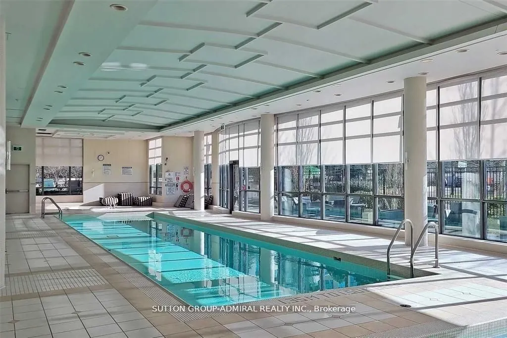 509 Beecroft Road, #2102