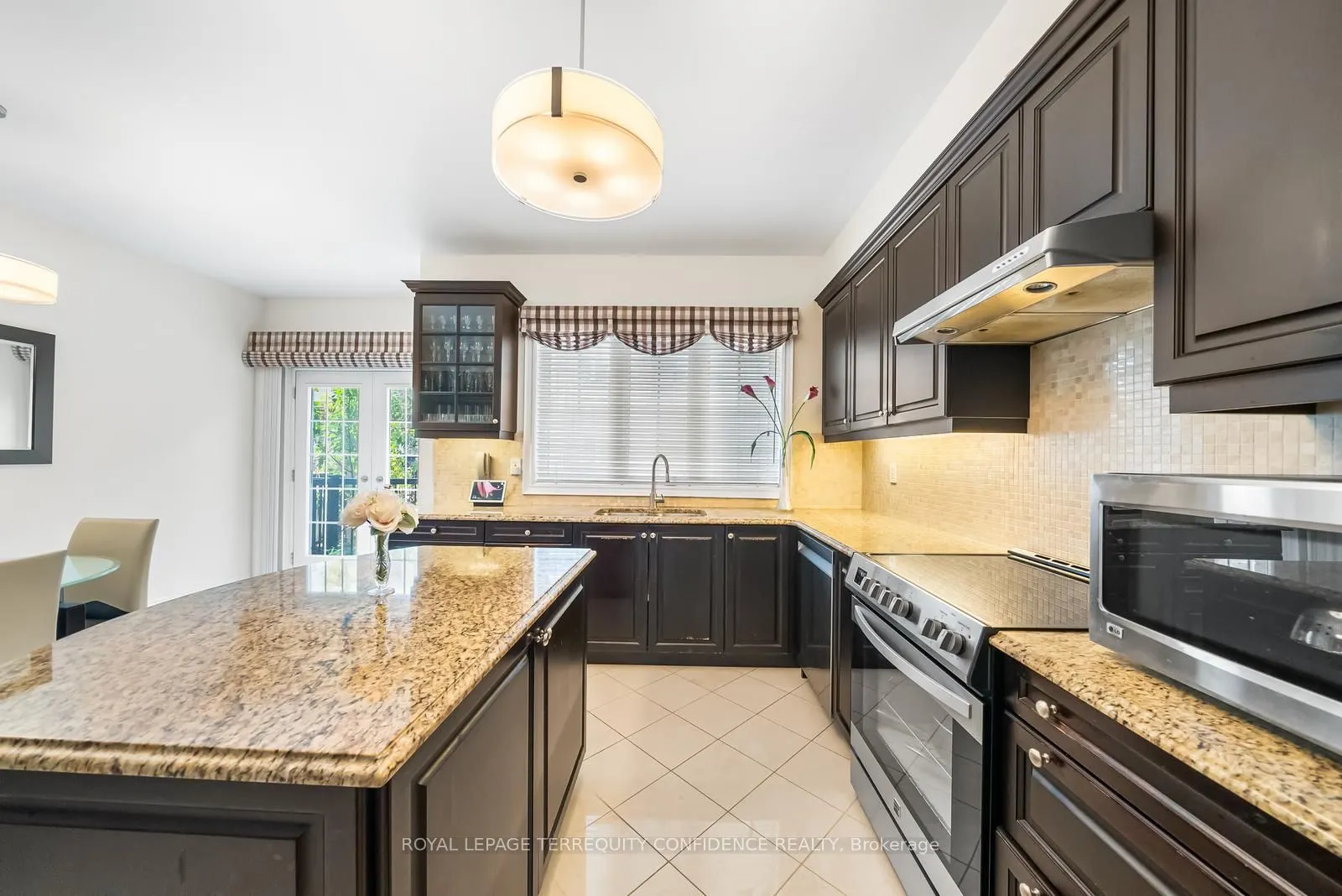 508 Ellerslie Avenue